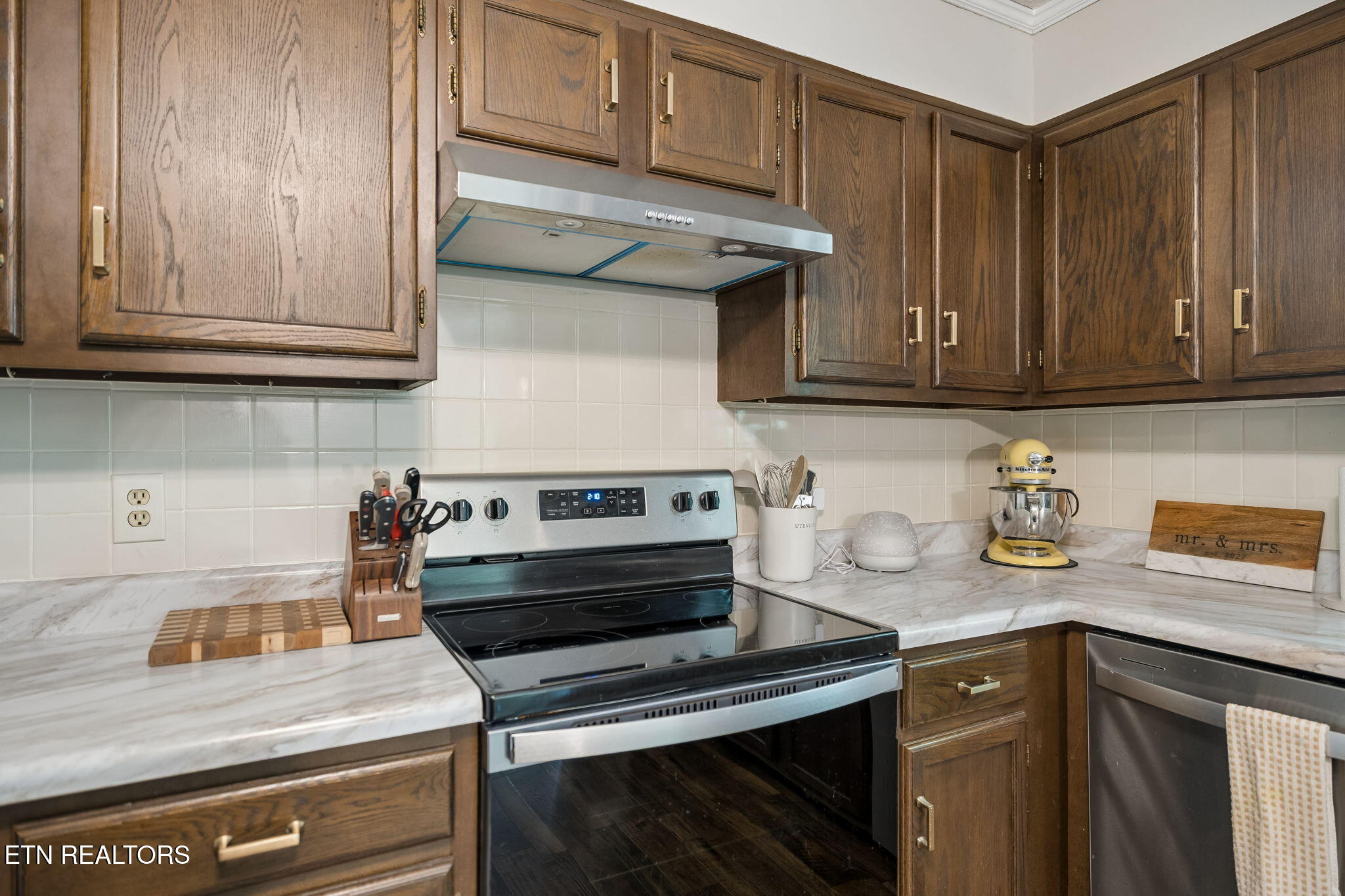 1036 Forest Heights Circle Lenoir City TN 37772