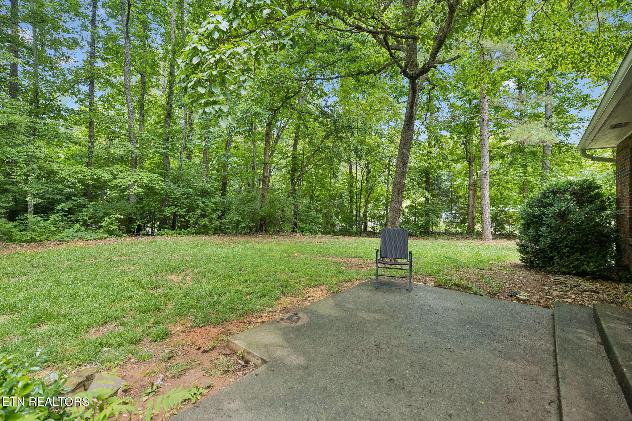 1036 Forest Heights Circle Lenoir City TN 37772