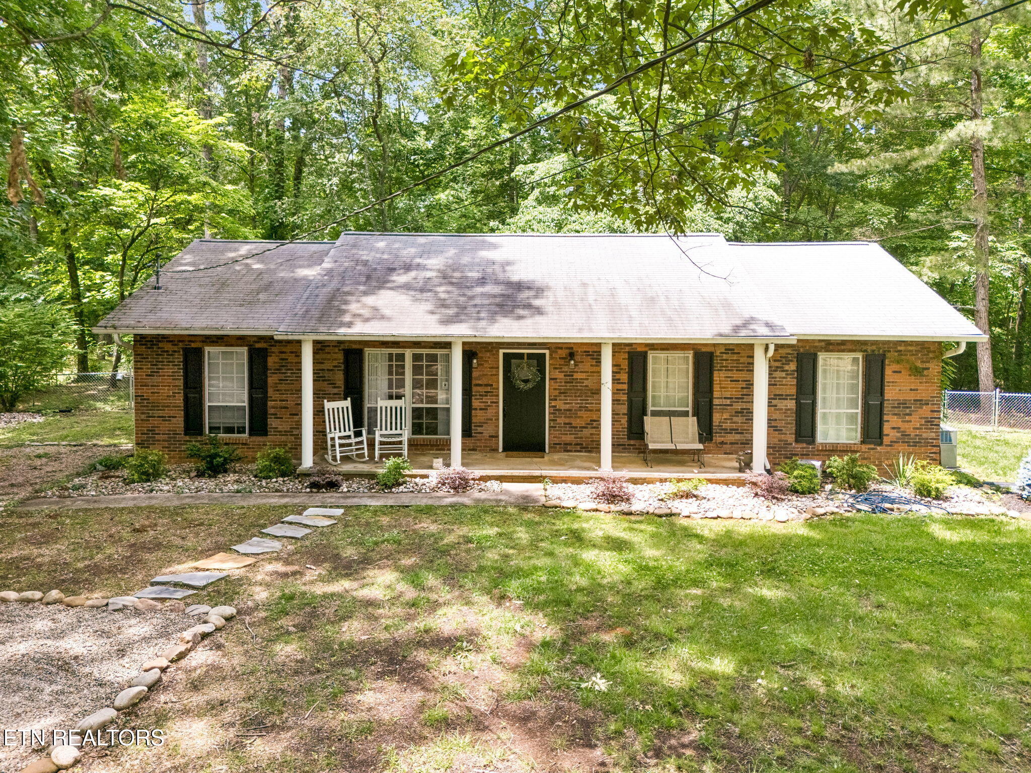 1036 Forest Heights Circle Lenoir City TN 37772