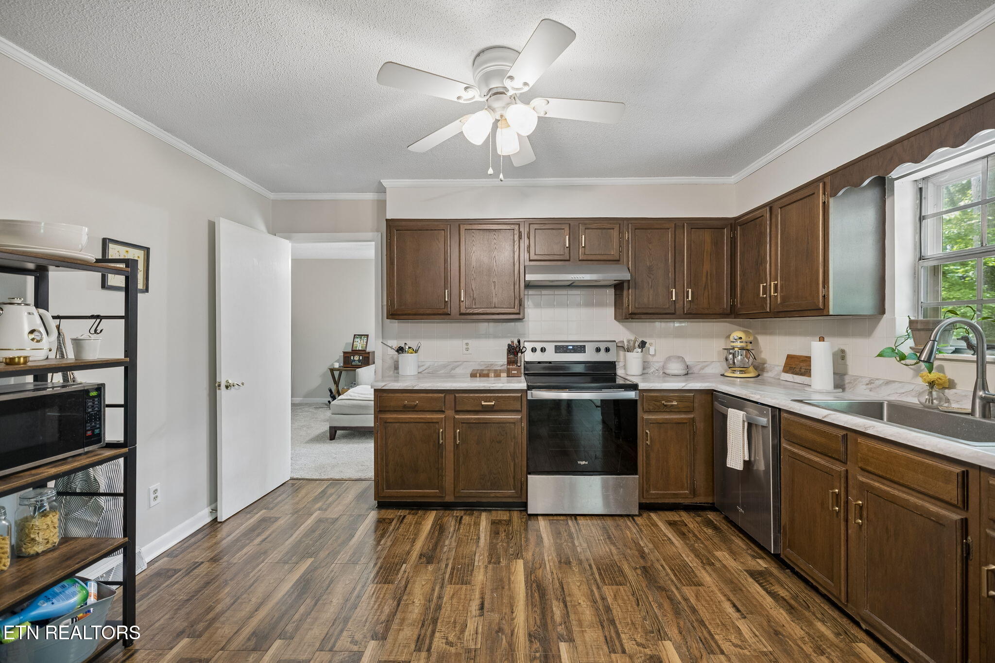 1036 Forest Heights Circle Lenoir City TN 37772