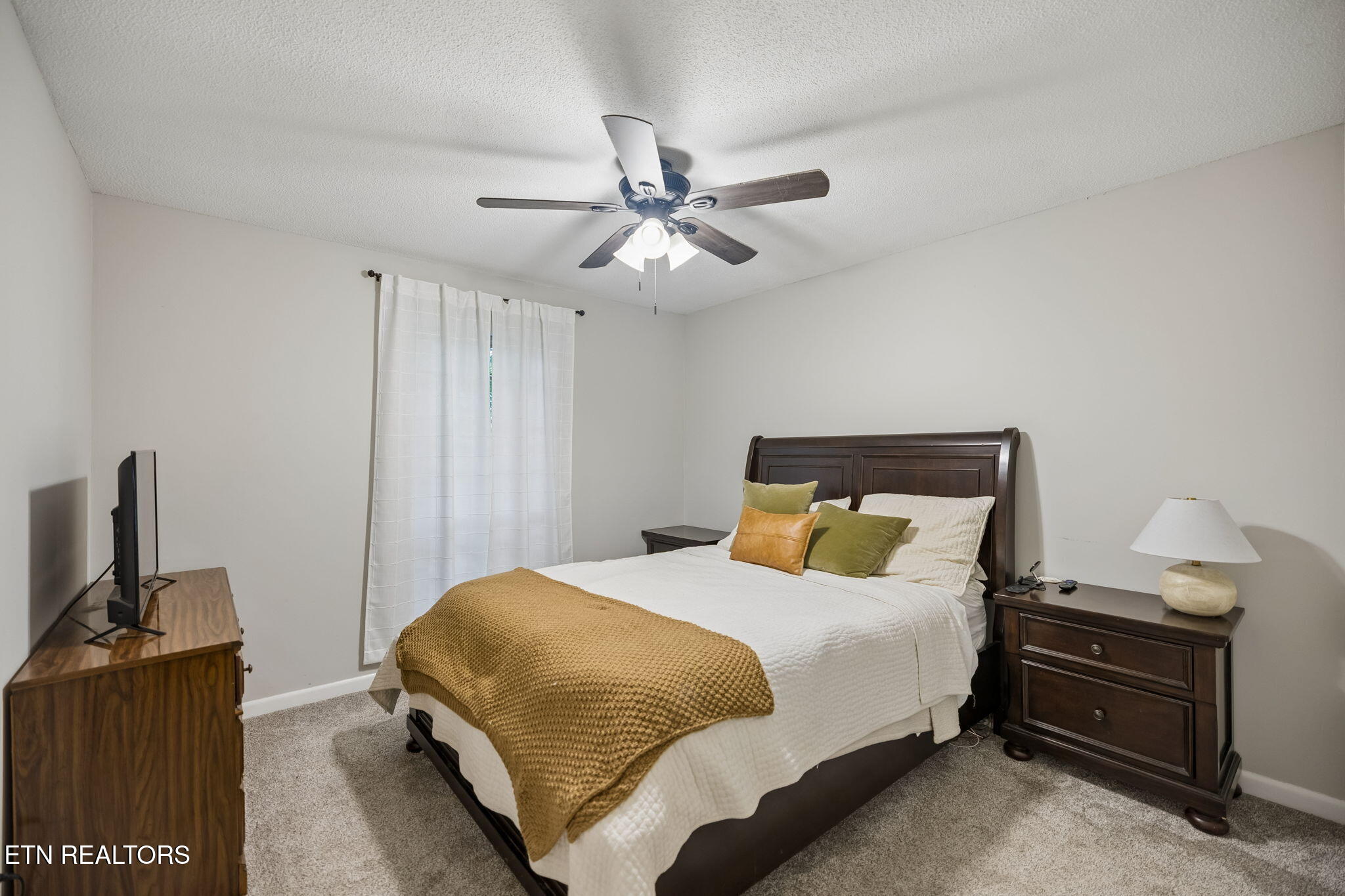1036 Forest Heights Circle Lenoir City TN 37772