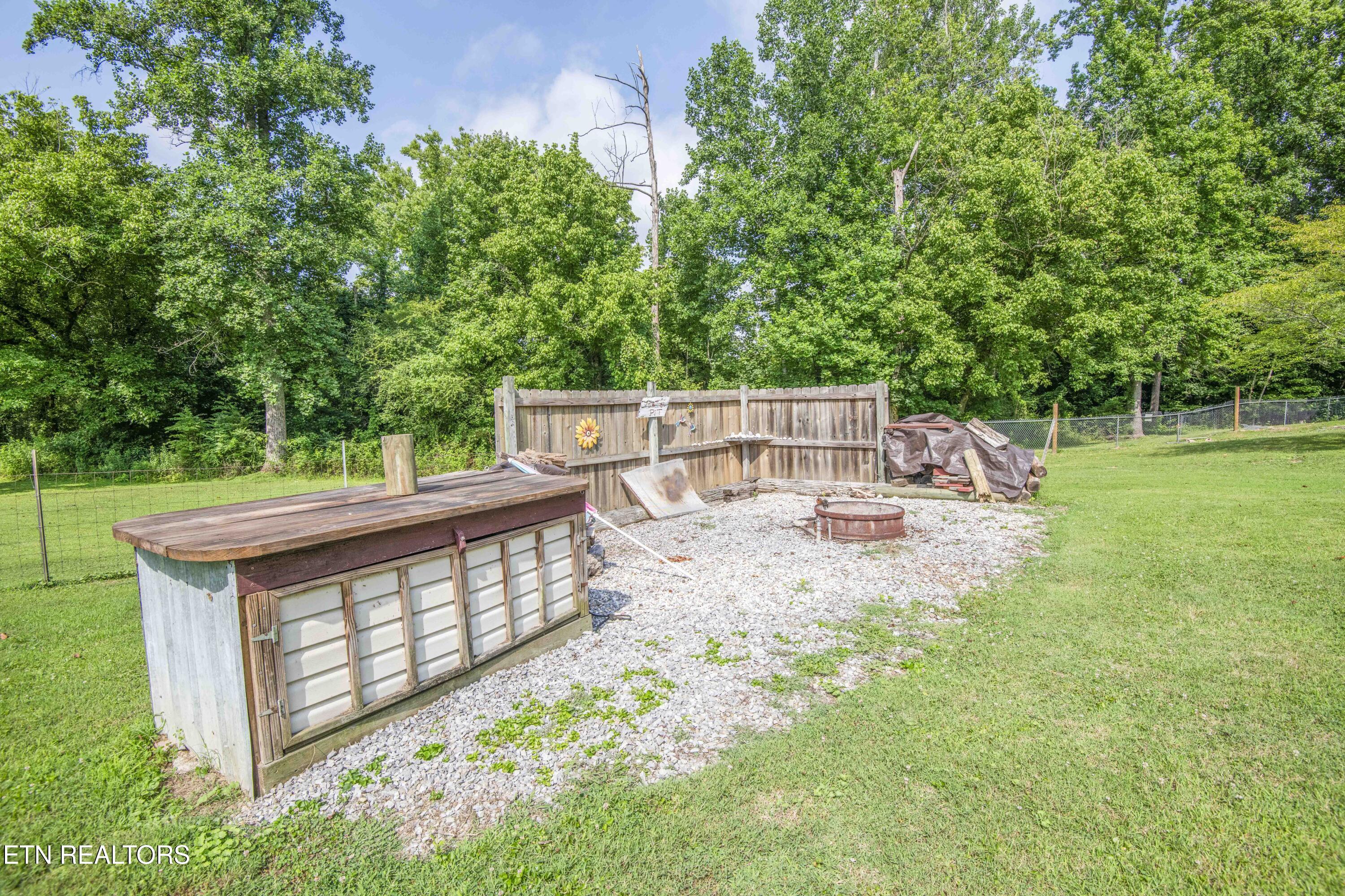 316 Joel Road Oliver Springs TN 37840