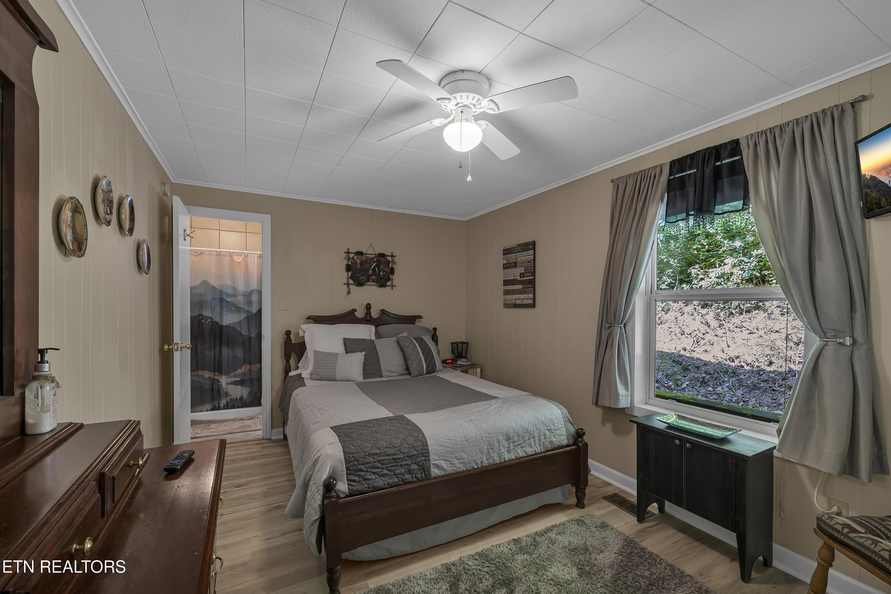 305 Shields View Drive Gatlinburg TN 37738
