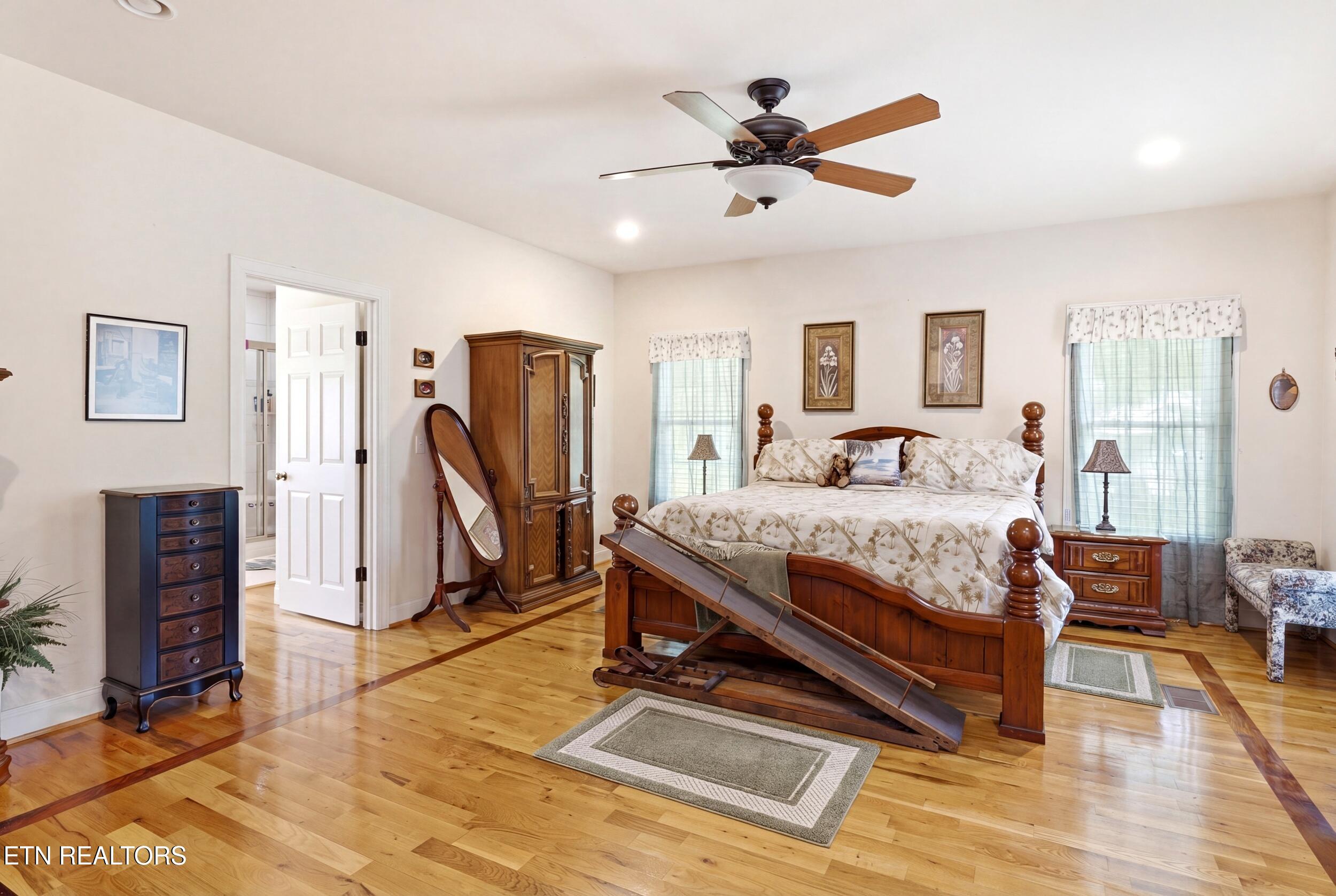 1930 Maple Hills Lane Loudon TN 37774