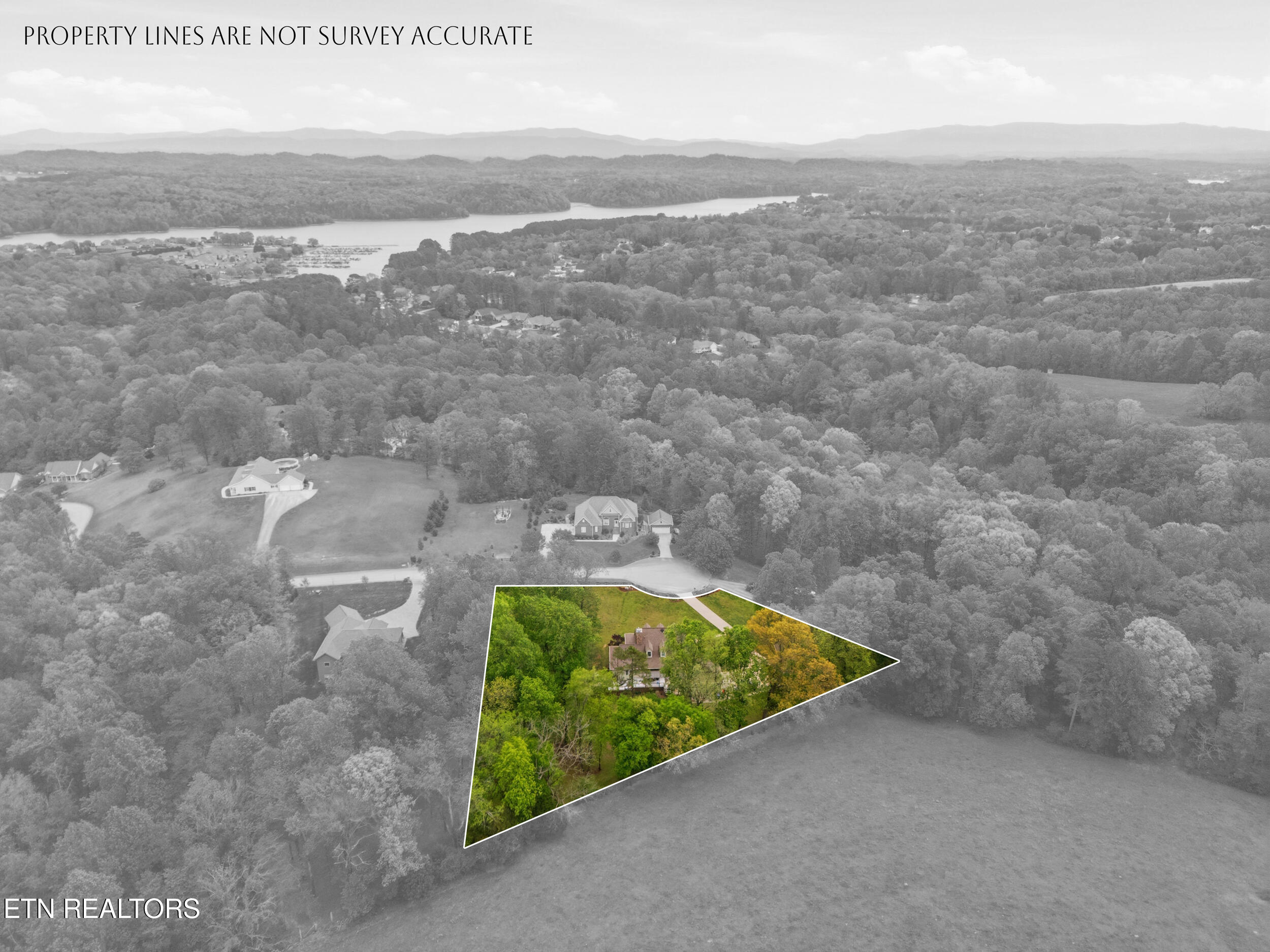 1930 Maple Hills Lane Loudon TN 37774
