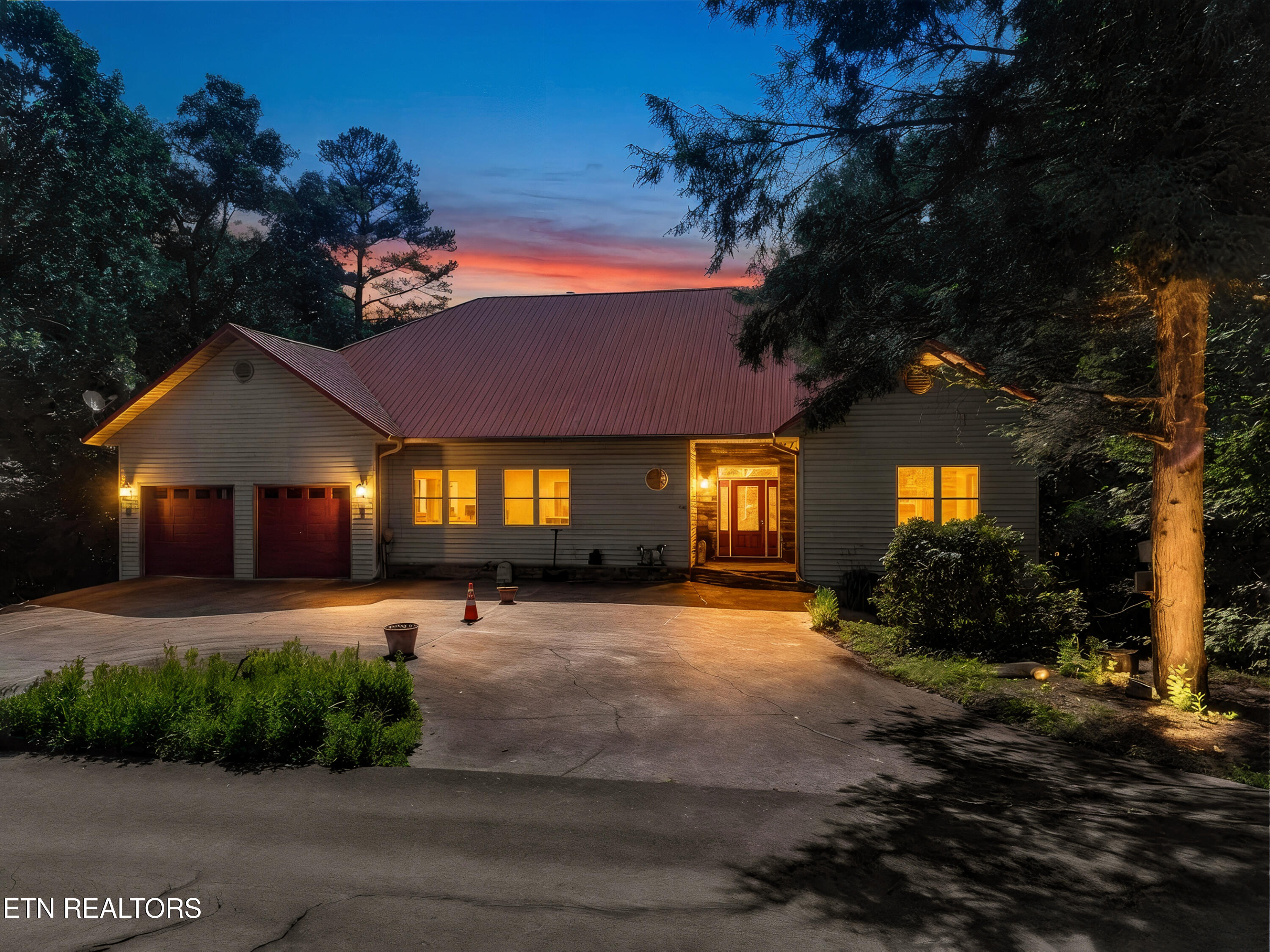 122 Lakeside Trace Townsend TN 37882