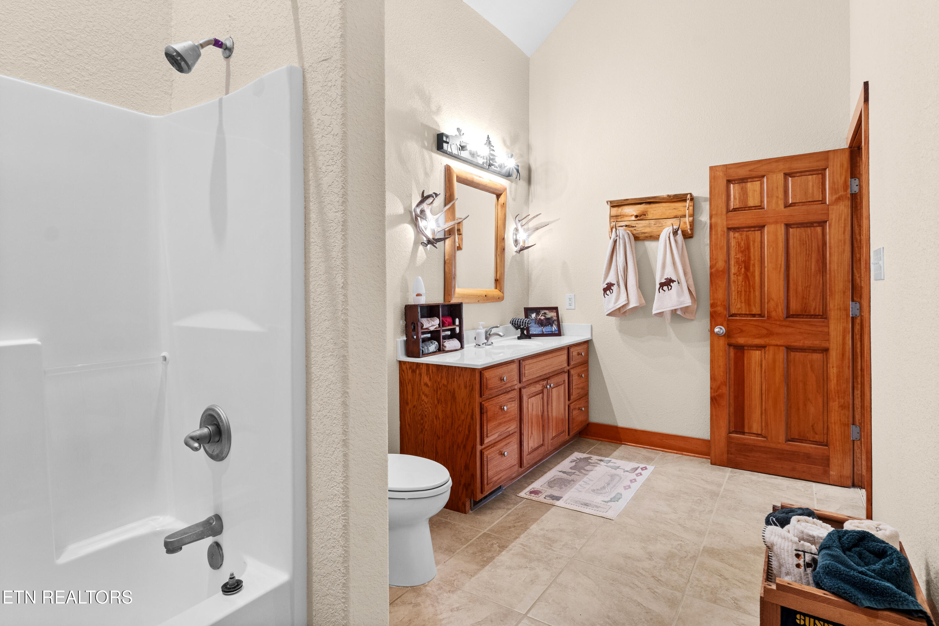 122 Lakeside Trace Townsend TN 37882