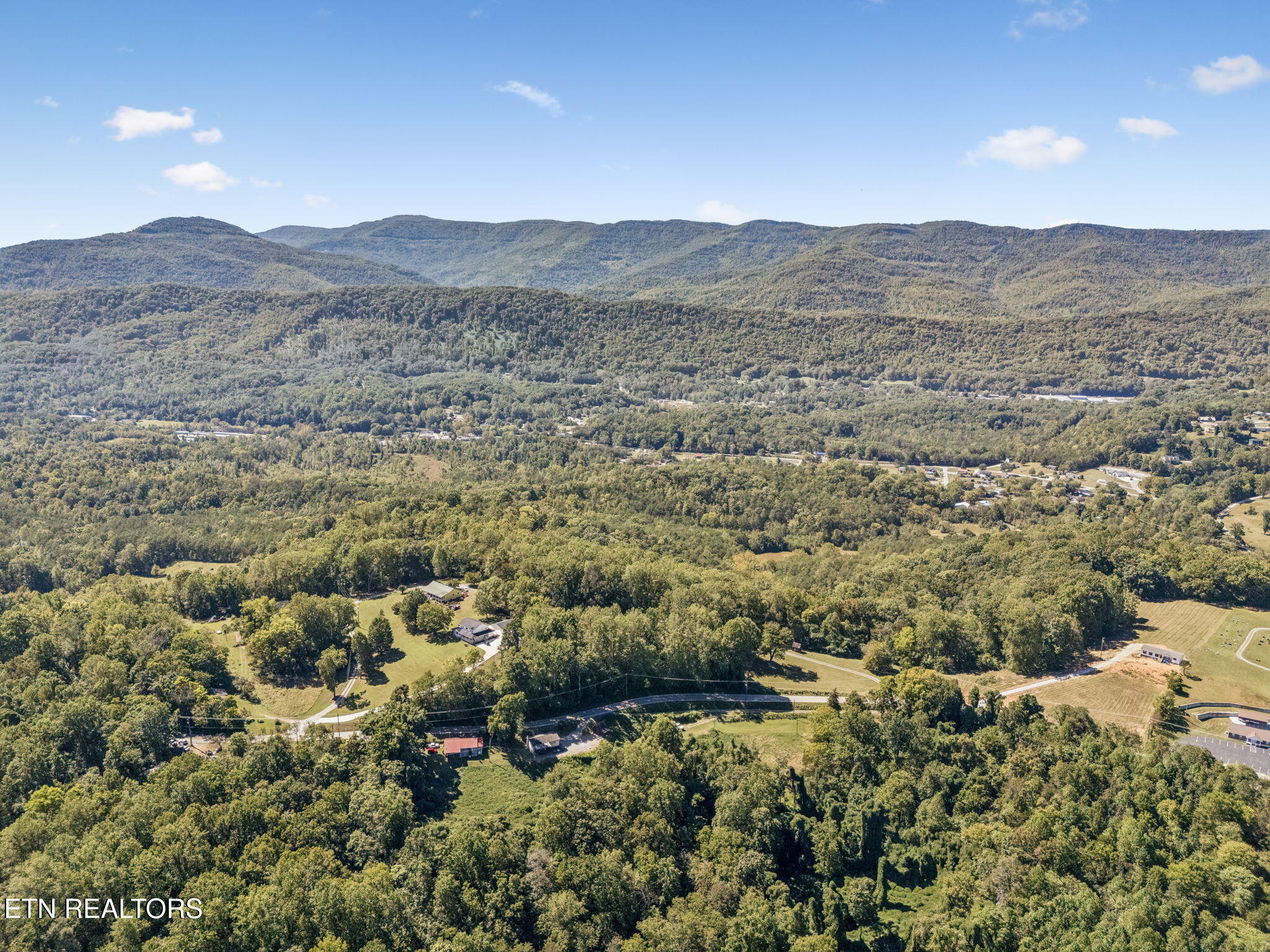 1813 Oak Grove Road Rocky Top TN 37769