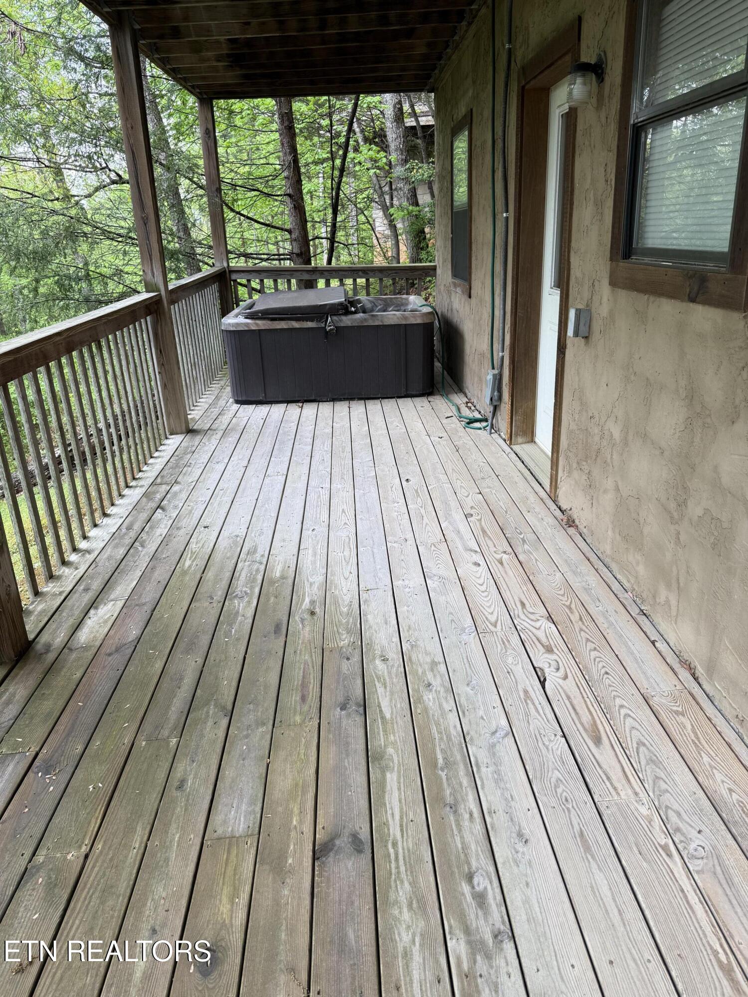 2020 Regans Ridge Way Sevierville TN 37876