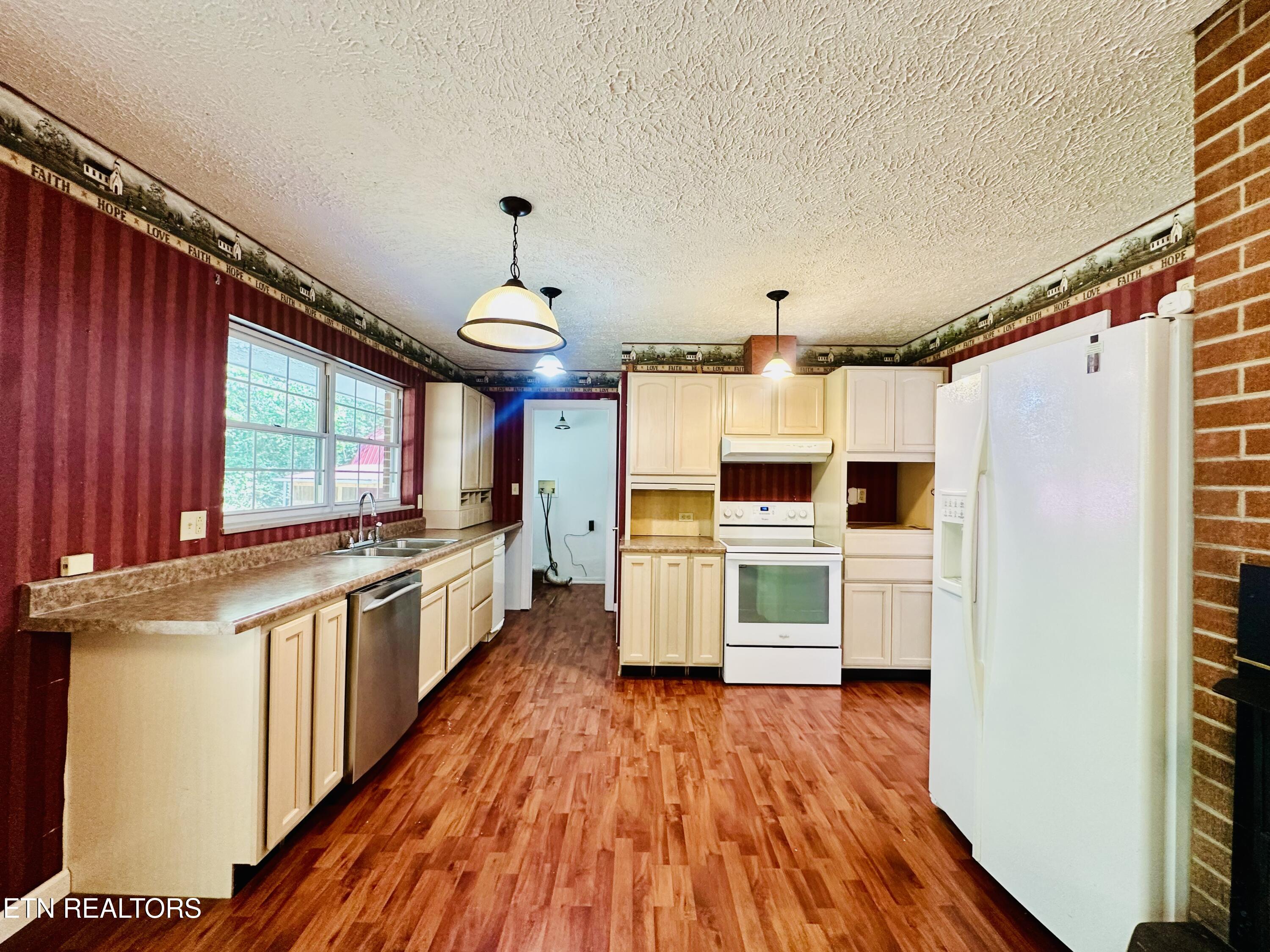 117 Coon Hunters Road Wartburg TN 37887