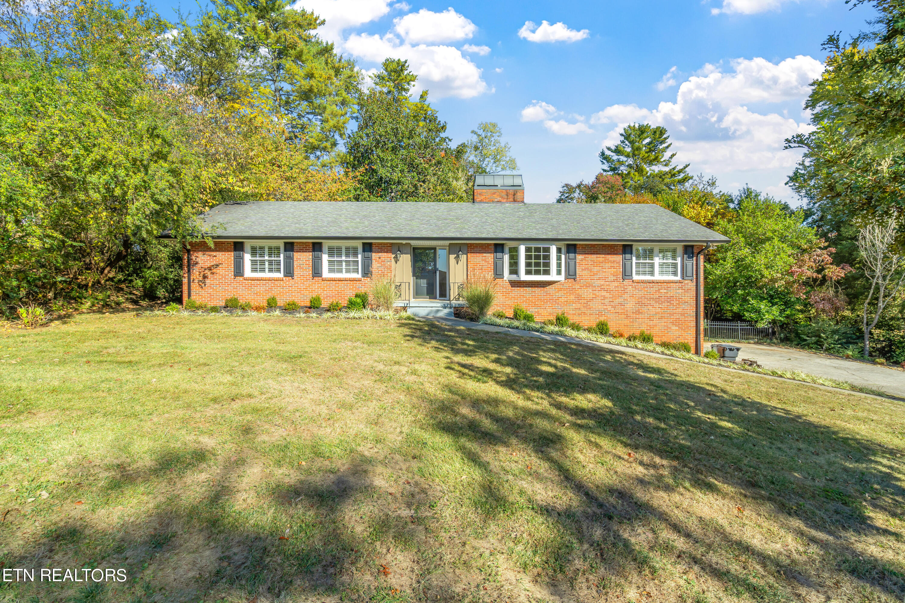 7133 Cheshire Drive Knoxville TN 37919
