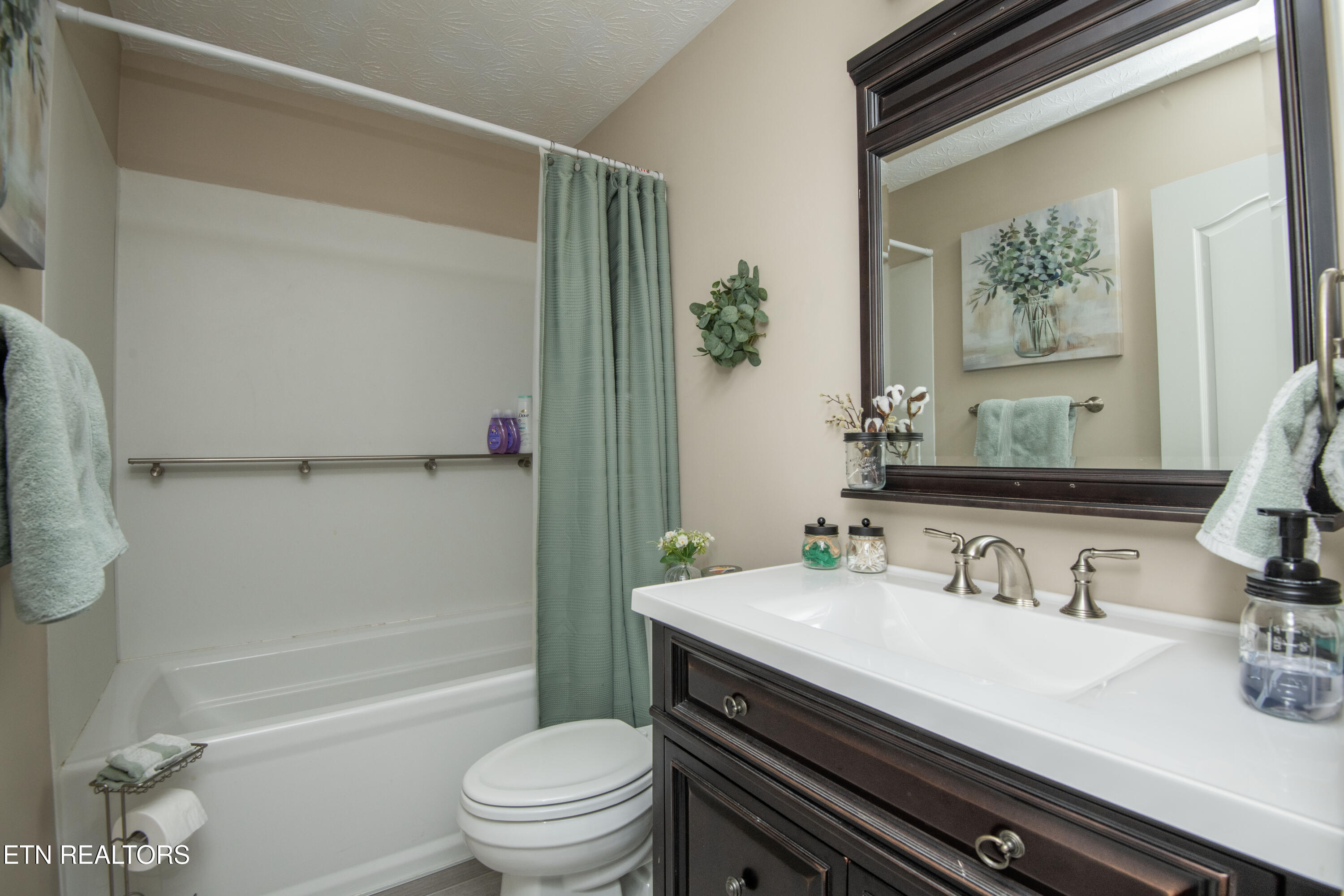 4215 Wildwood Road Maryville TN 37804