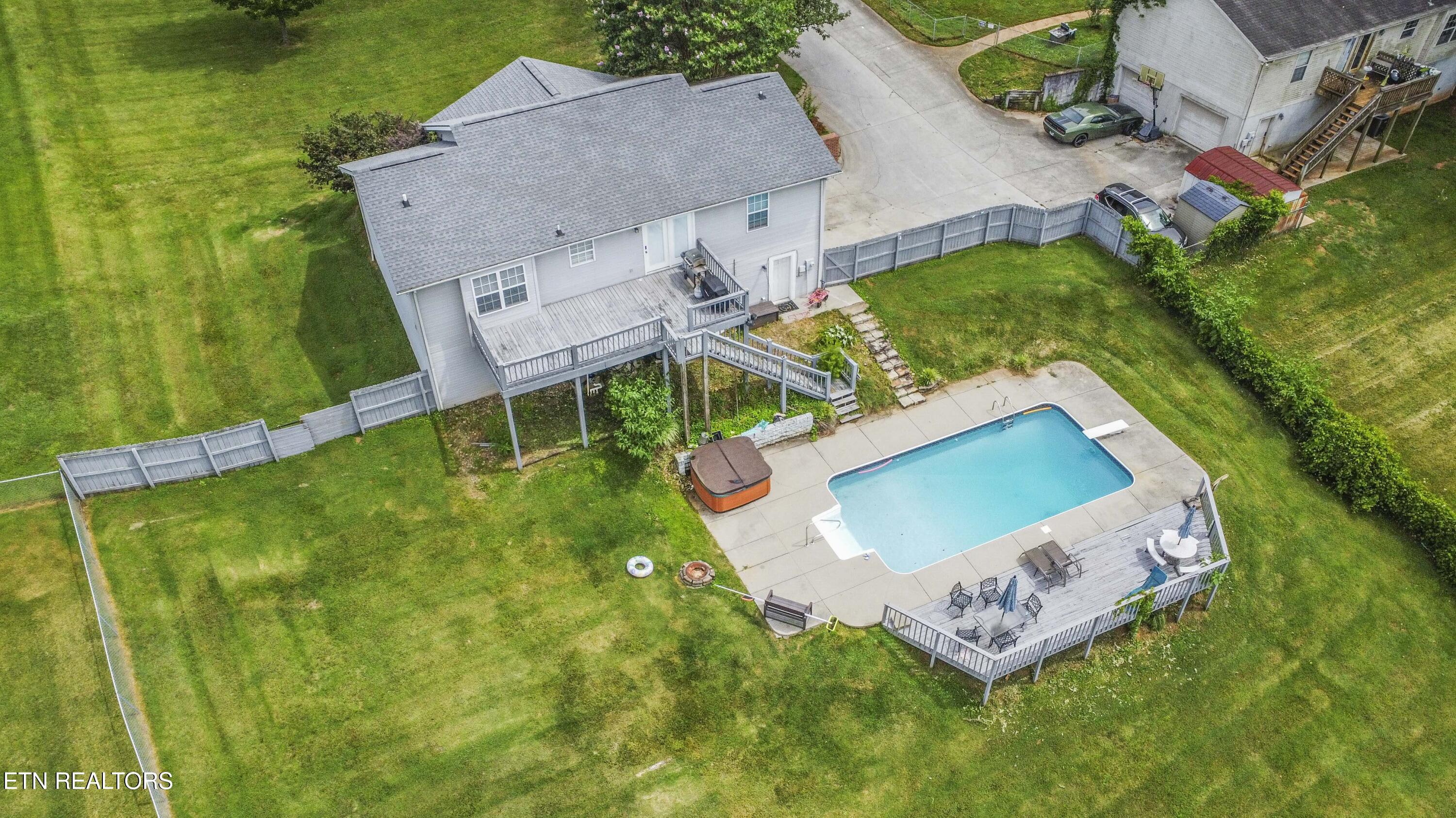 4215 Wildwood Road Maryville TN 37804