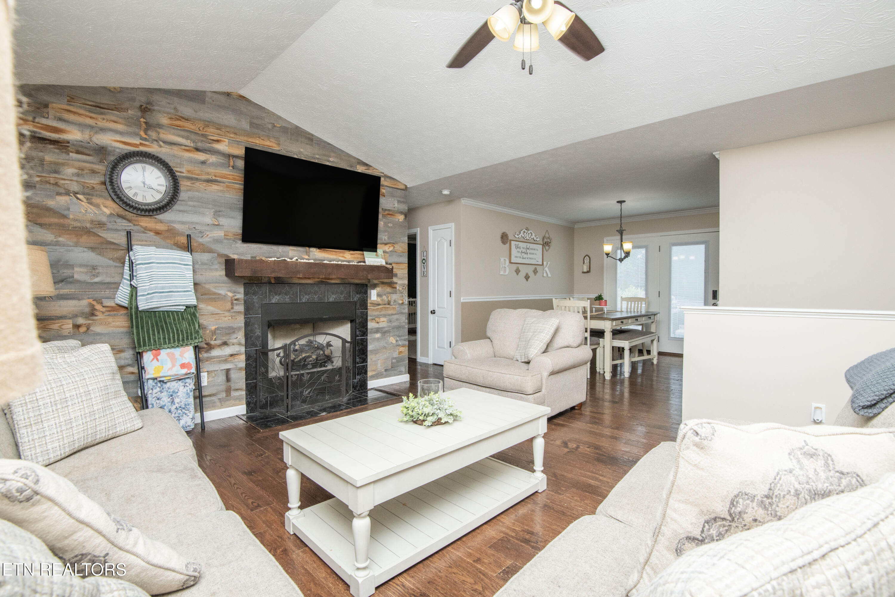 4215 Wildwood Road Maryville TN 37804