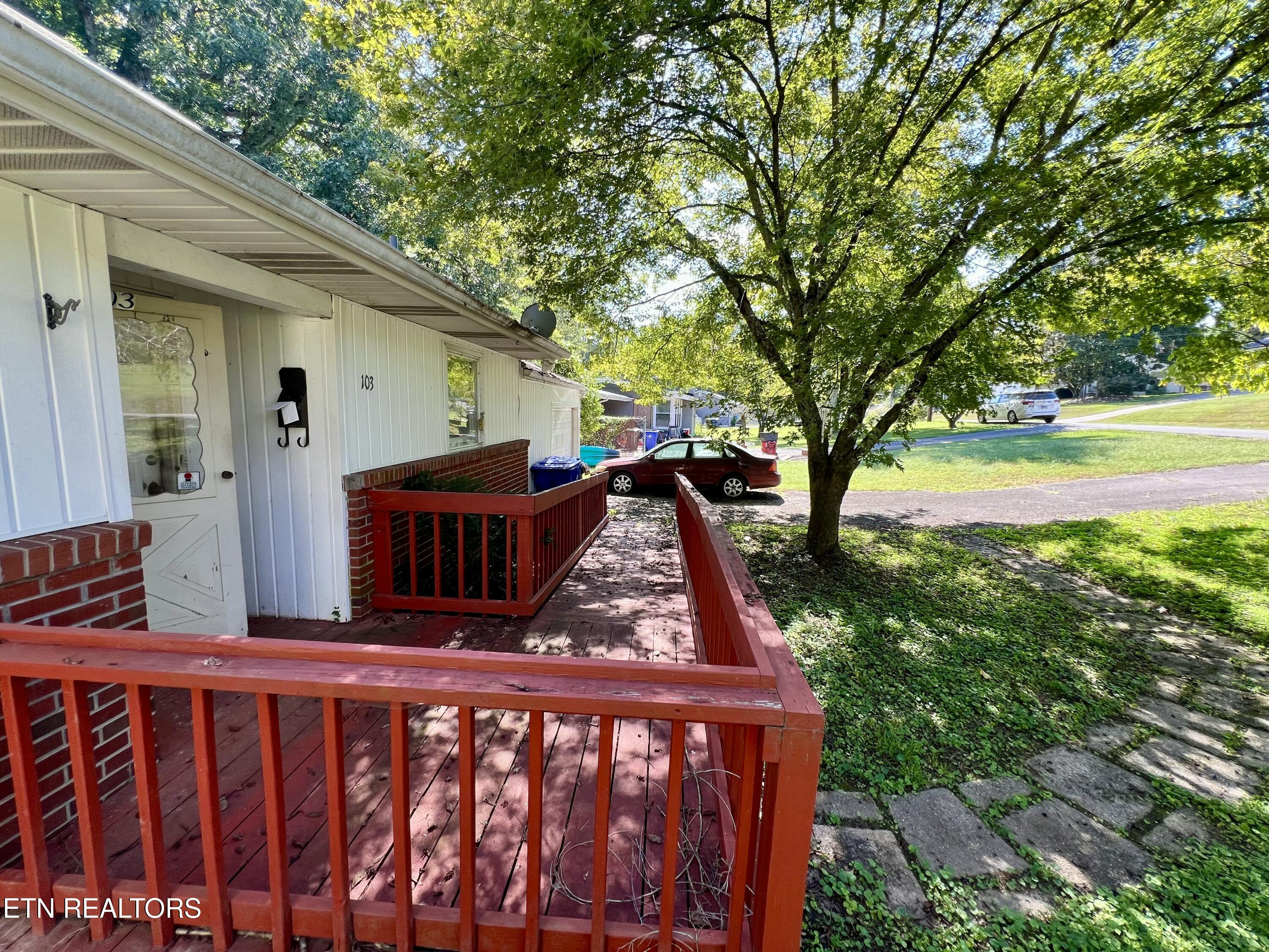 103 Emerson Circle Oak Ridge TN 37830