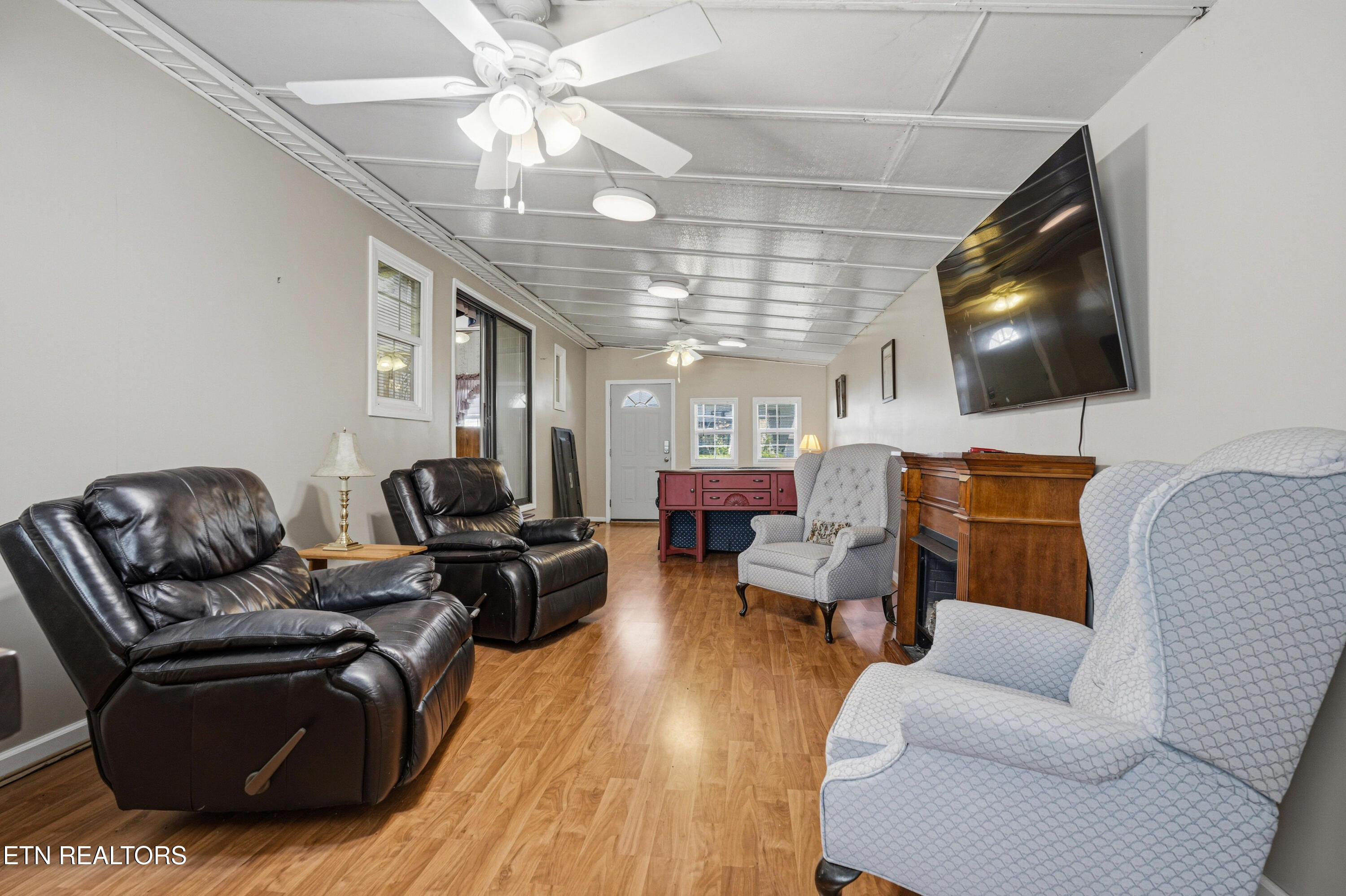 5355 Parkway Cosby TN 37722