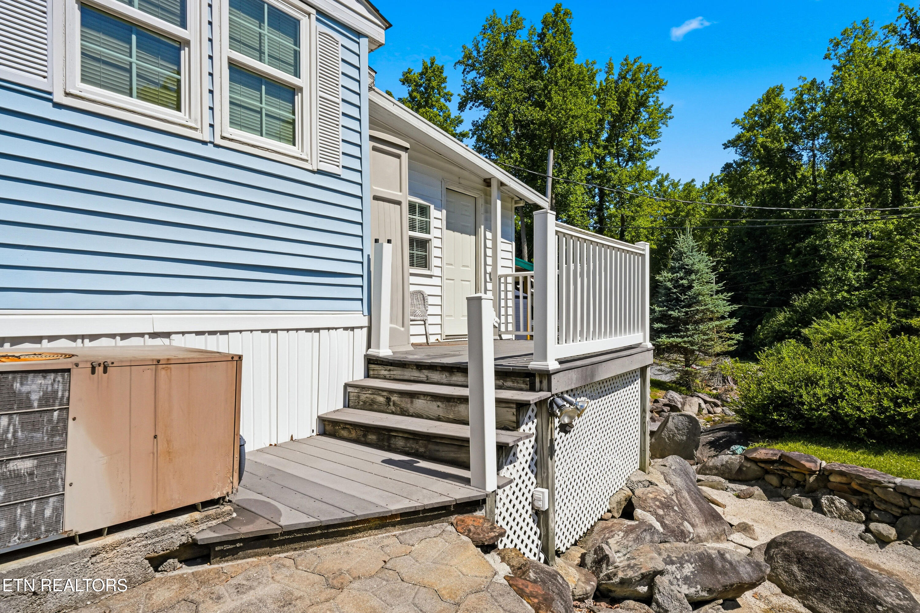 5355 Parkway Cosby TN 37722