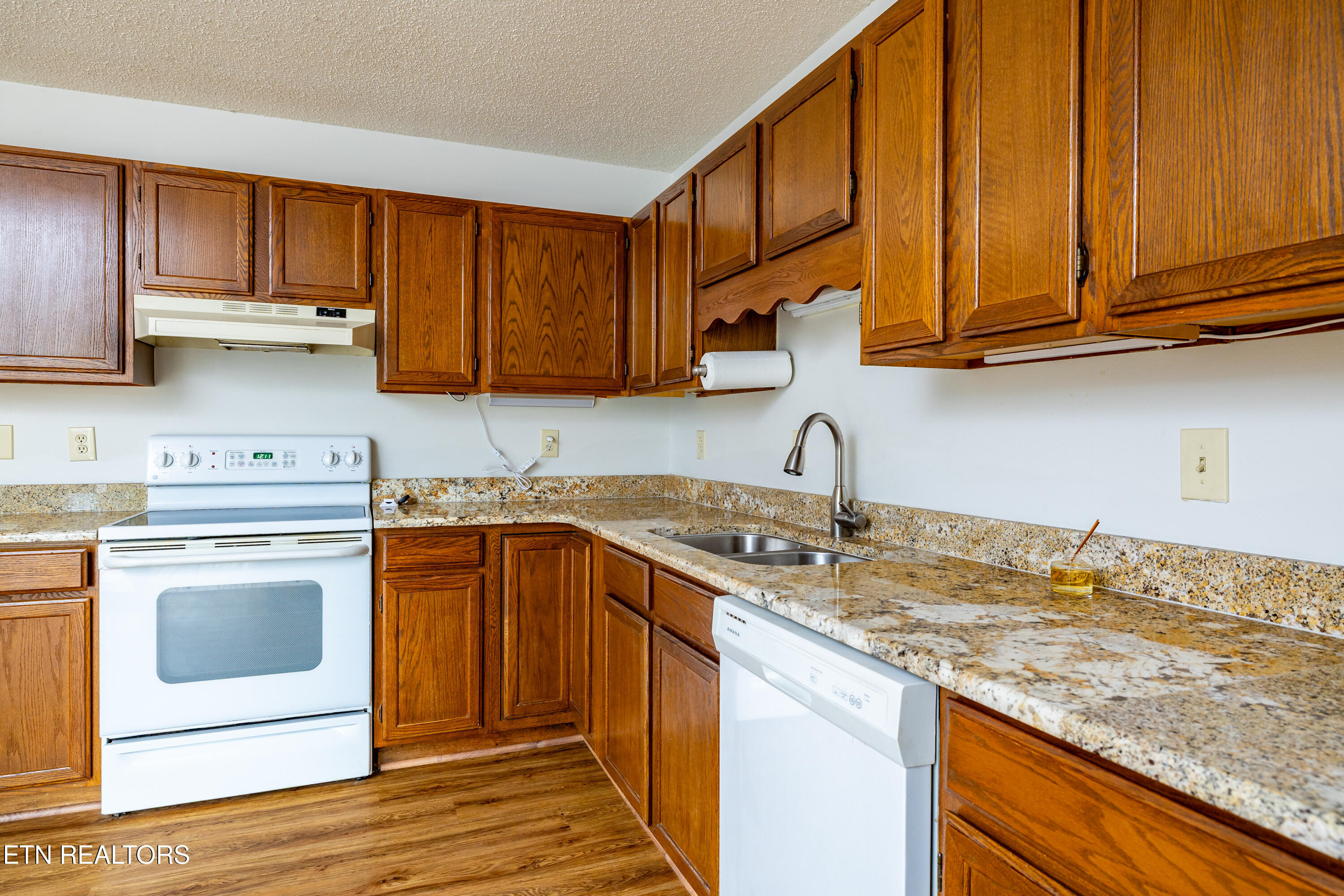 812 S Cedar Street Maryville TN 37804