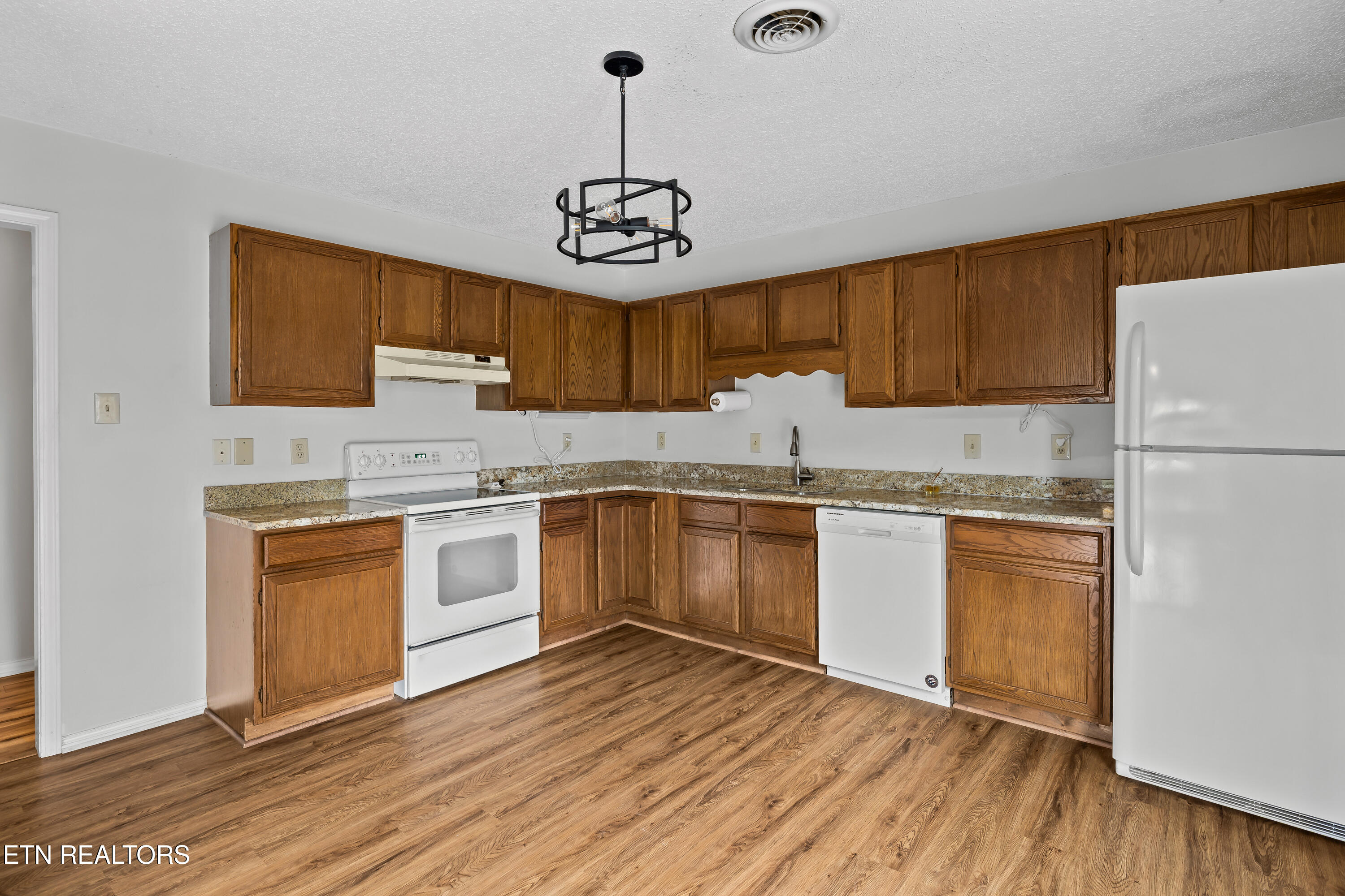 812 S Cedar Street Maryville TN 37804