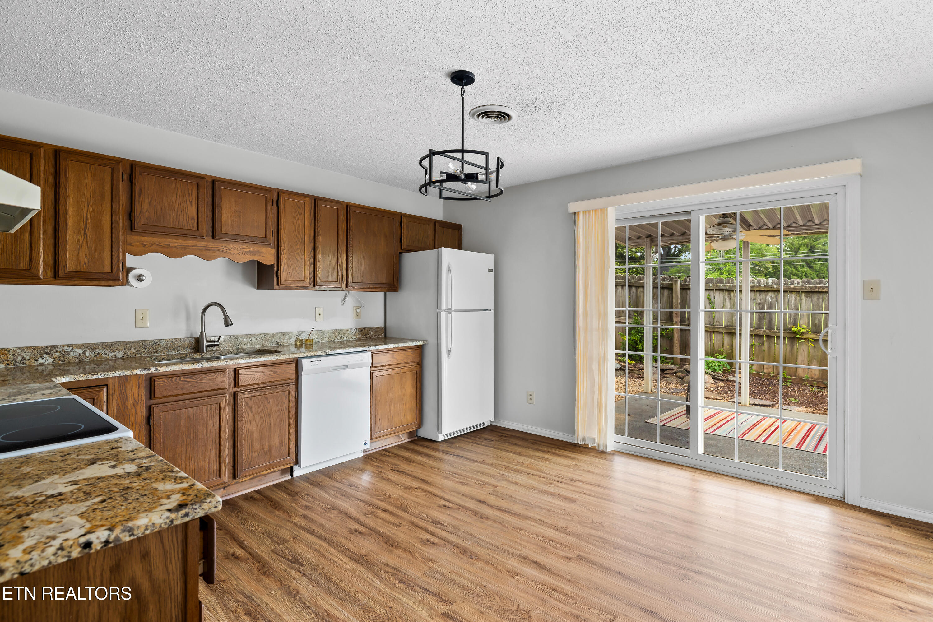 812 S Cedar Street Maryville TN 37804