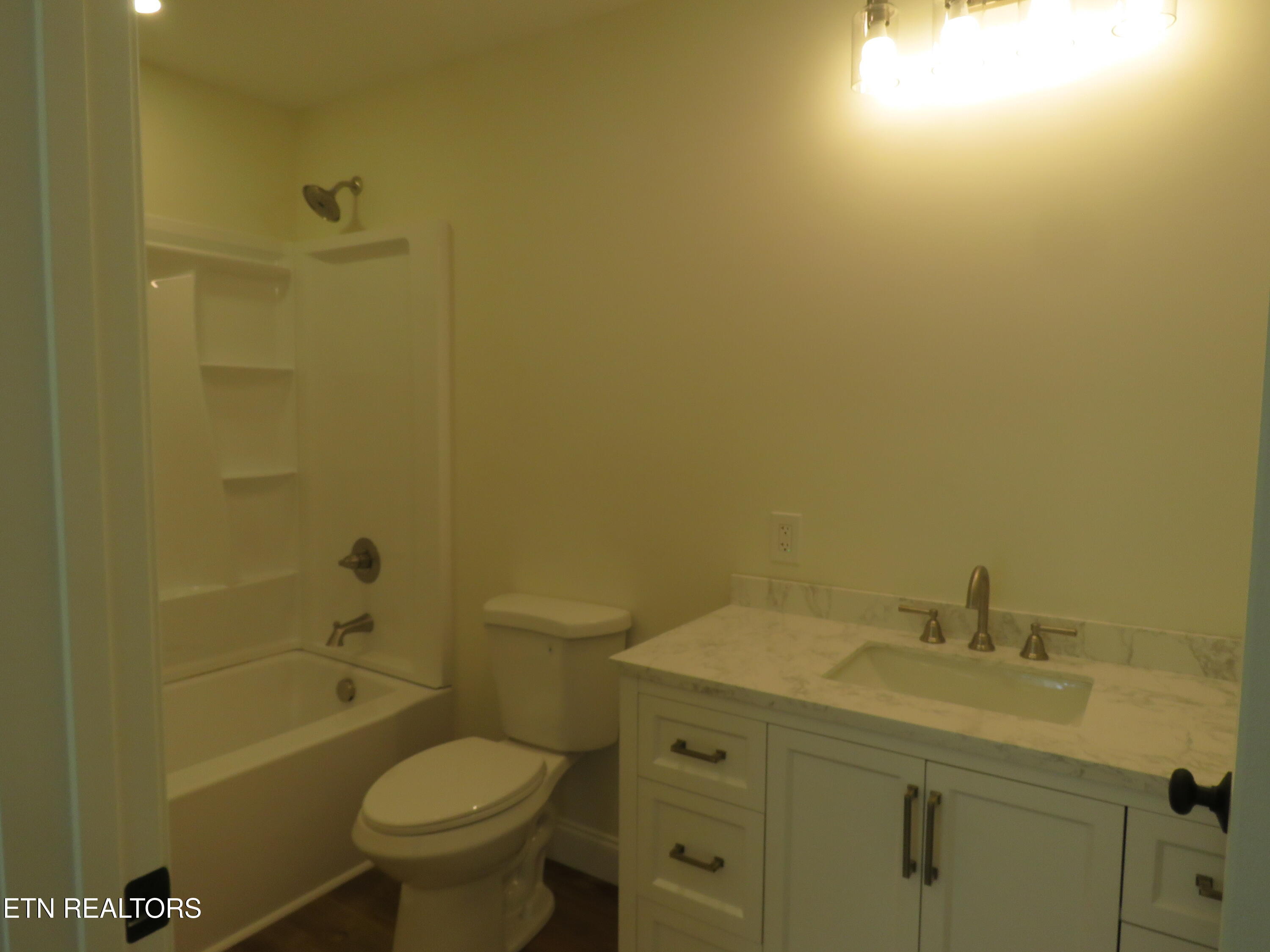 108 E Arrowwood Road Oak Ridge TN 37830