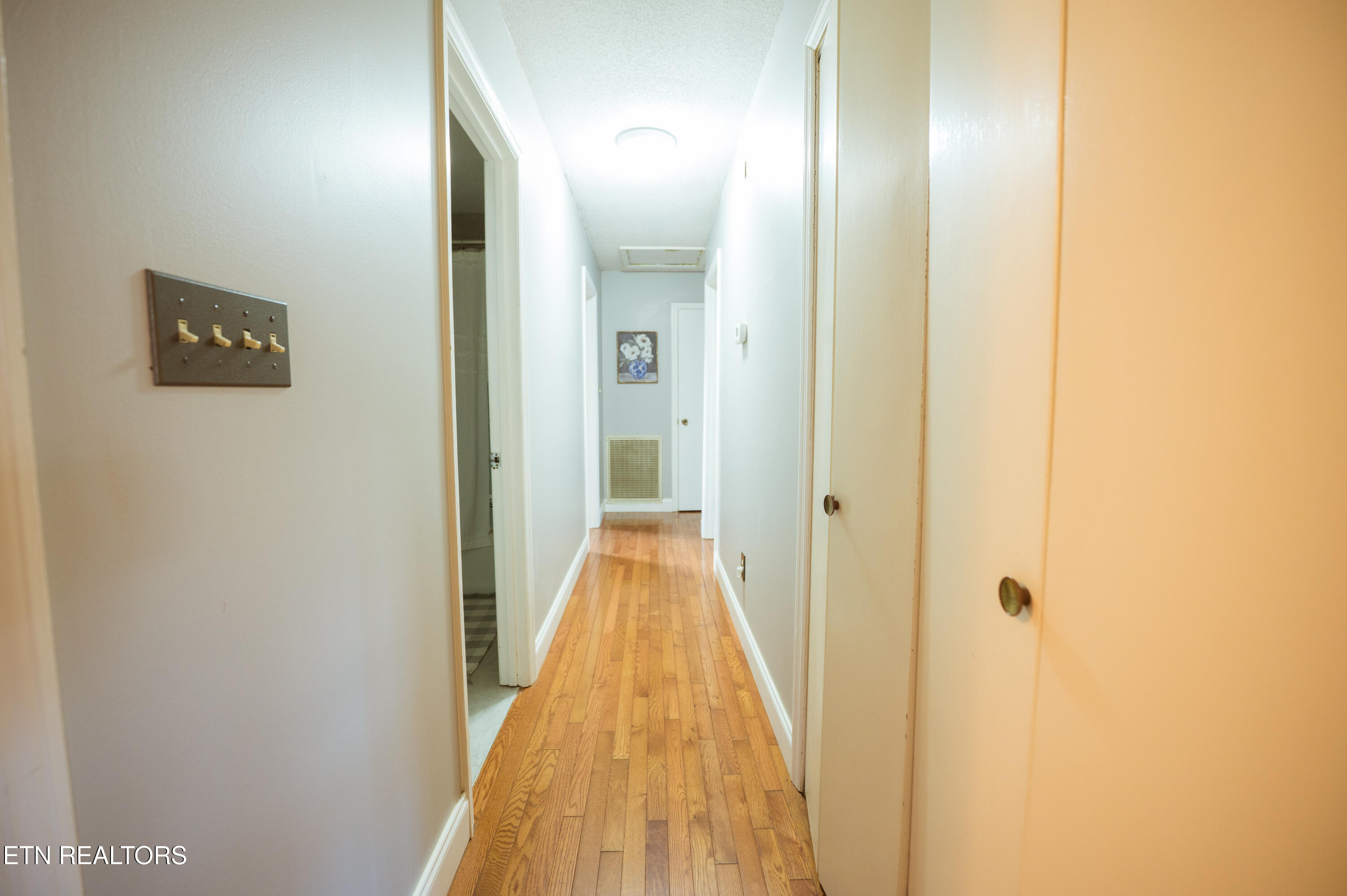 113 Lake Hills Drive Oak Ridge TN 37830