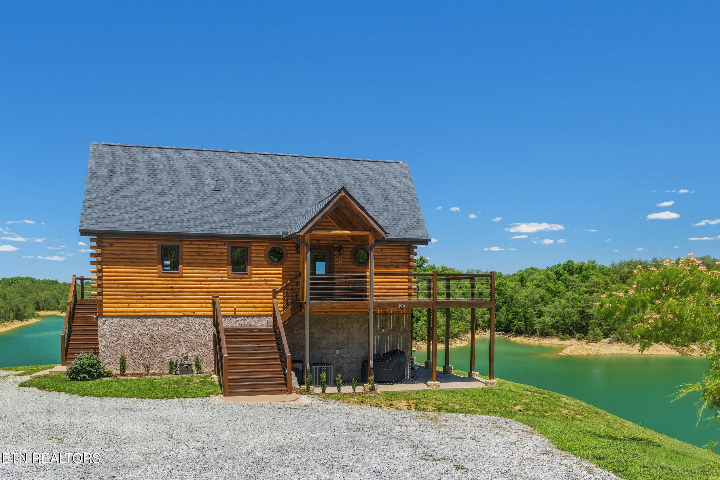 375 Perry Branch Way Sevierville TN 37876