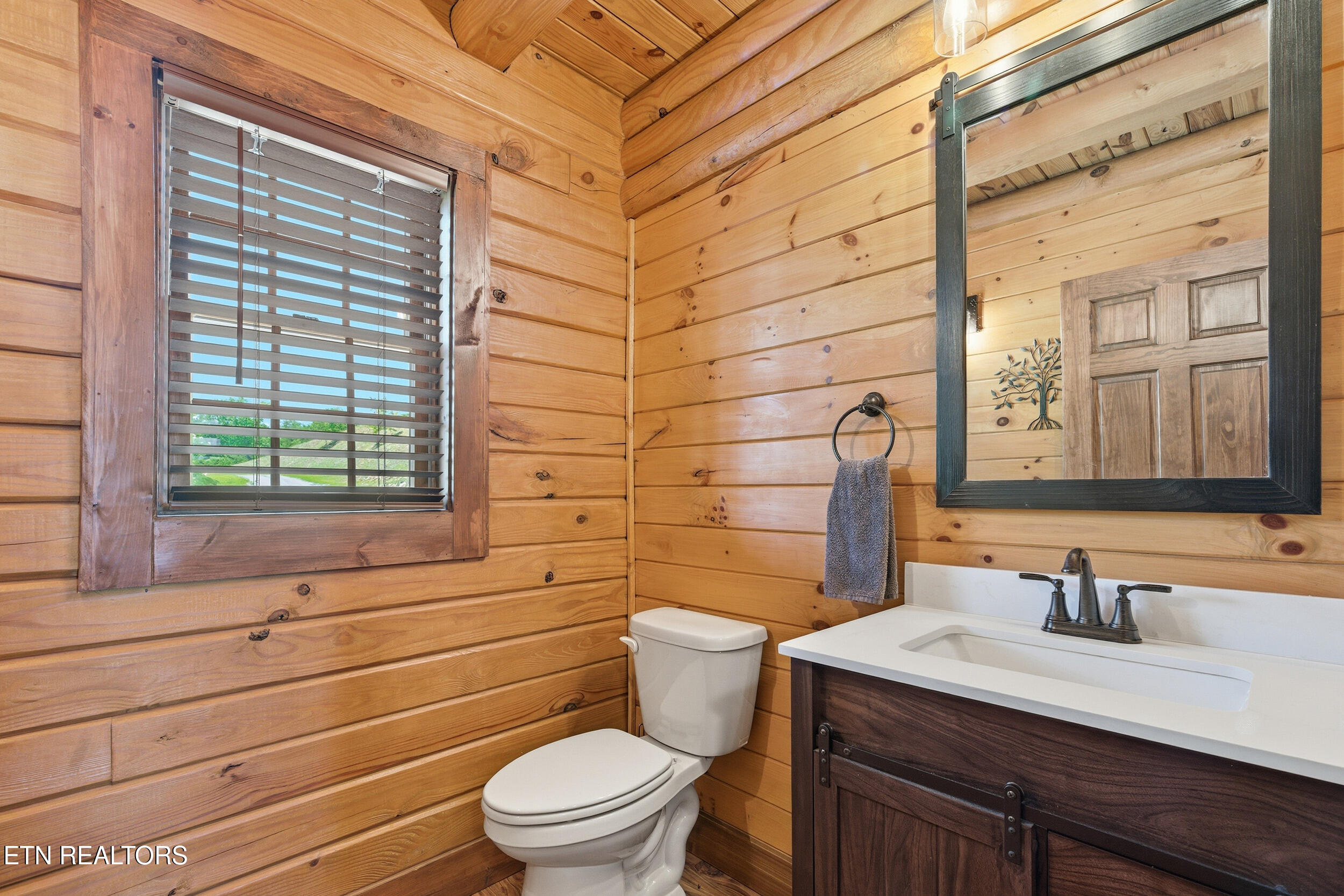 375 Perry Branch Way Sevierville TN 37876