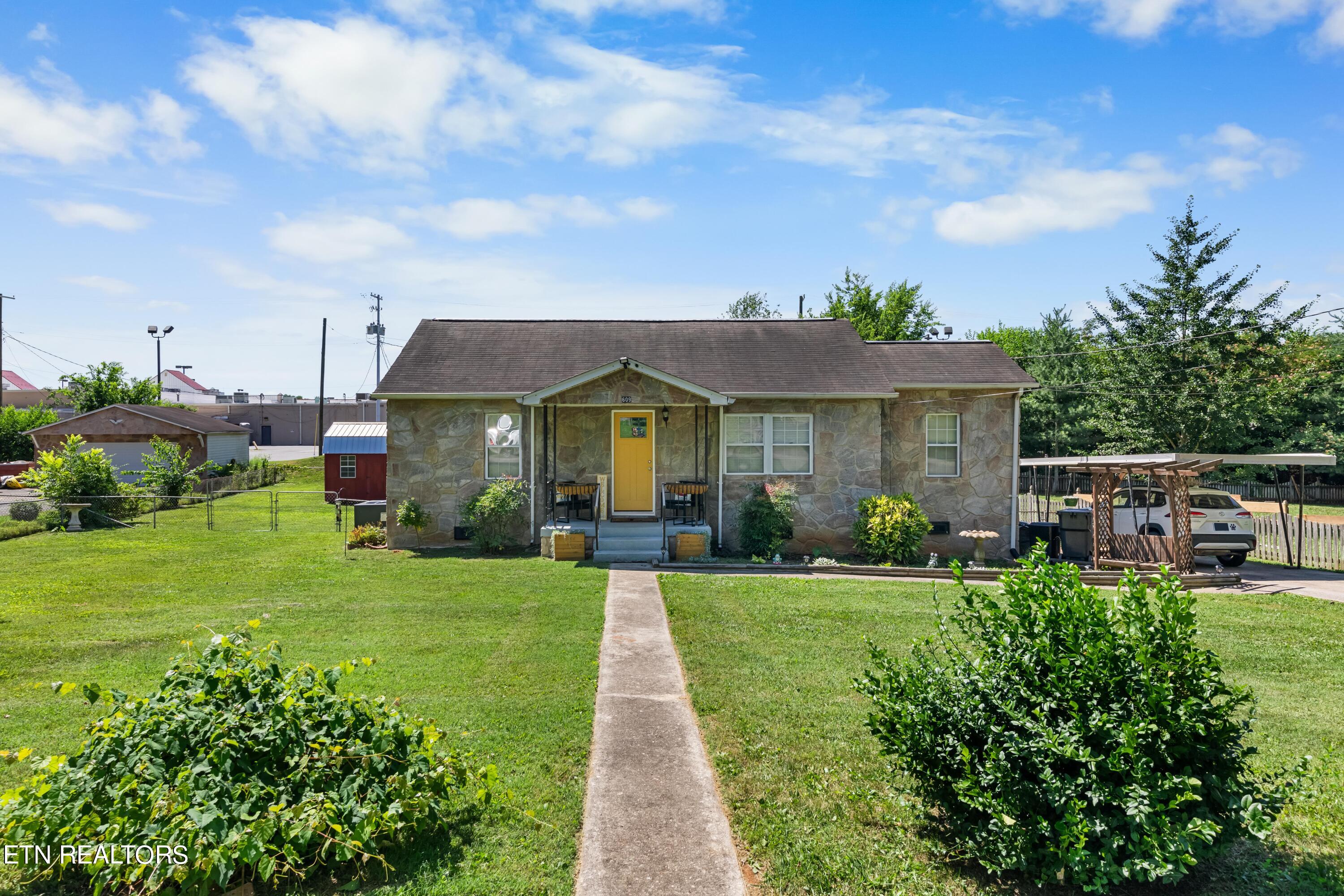 609 Leconte Lane Knoxville TN 37912