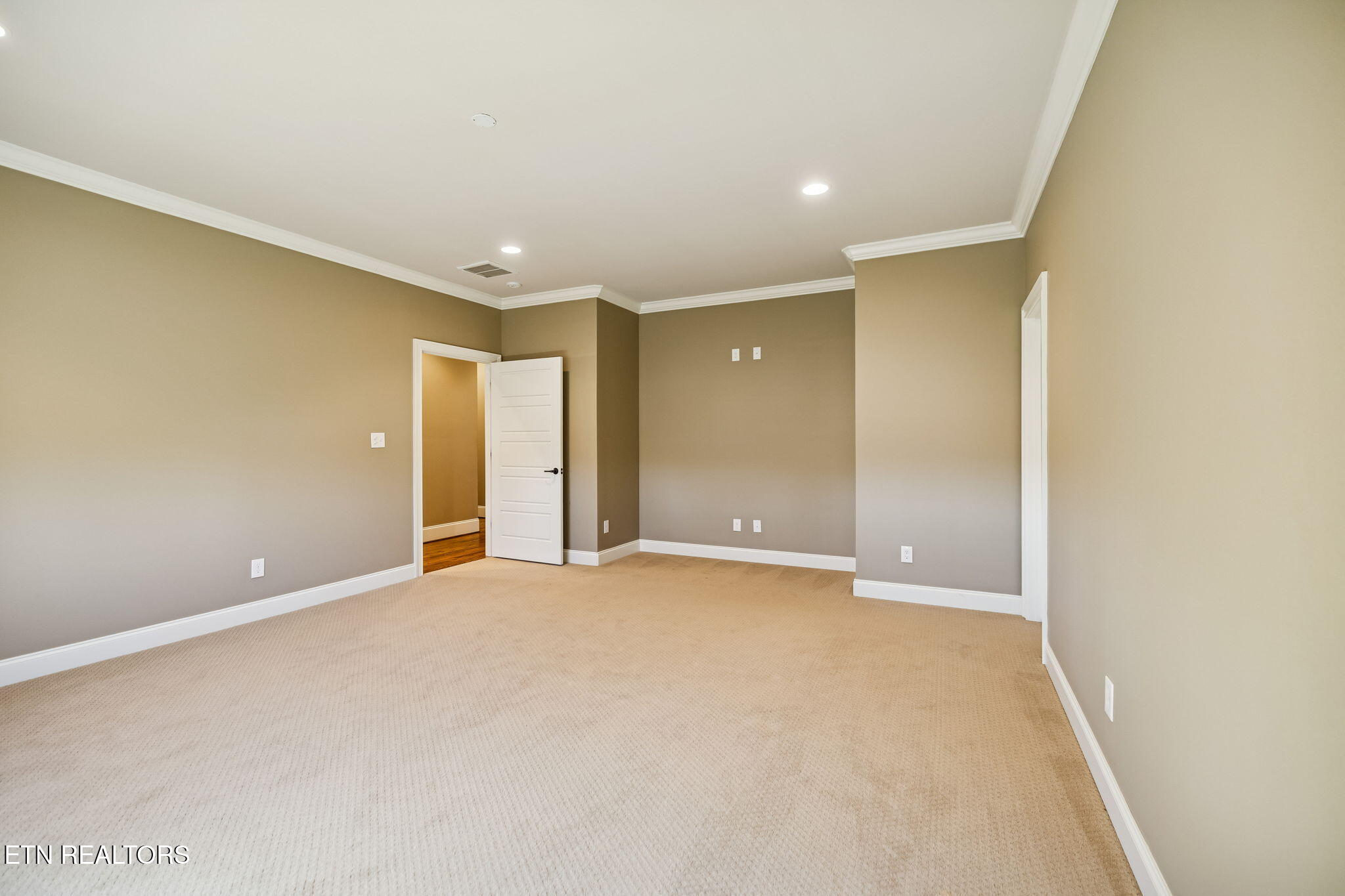 200 Cool Springs Boulevard Knoxville TN 37934