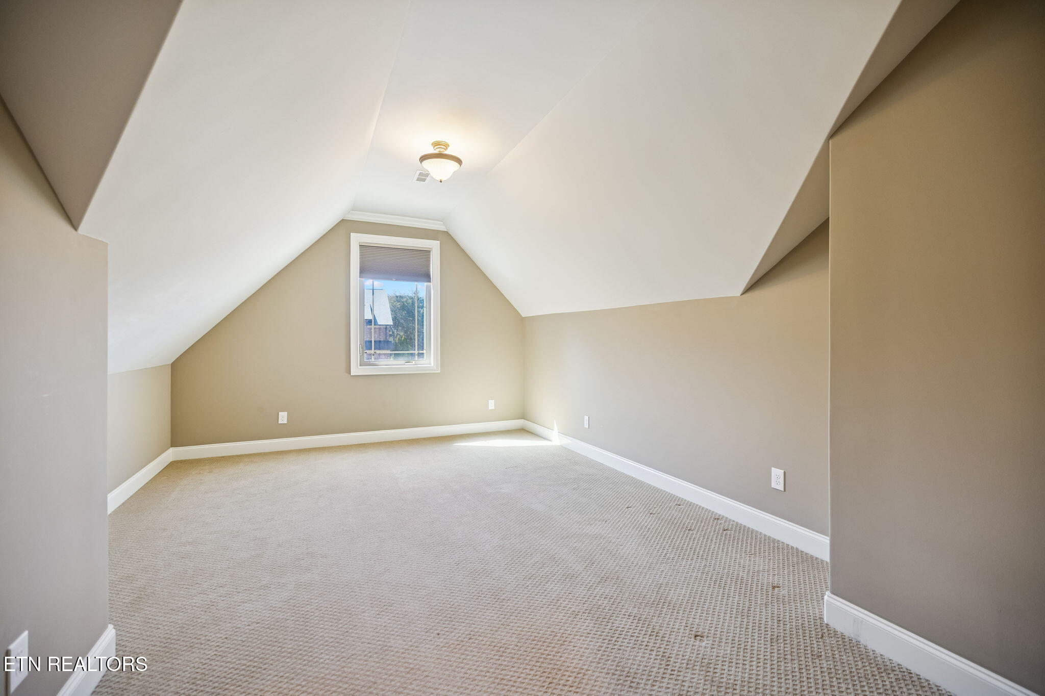200 Cool Springs Boulevard Knoxville TN 37934