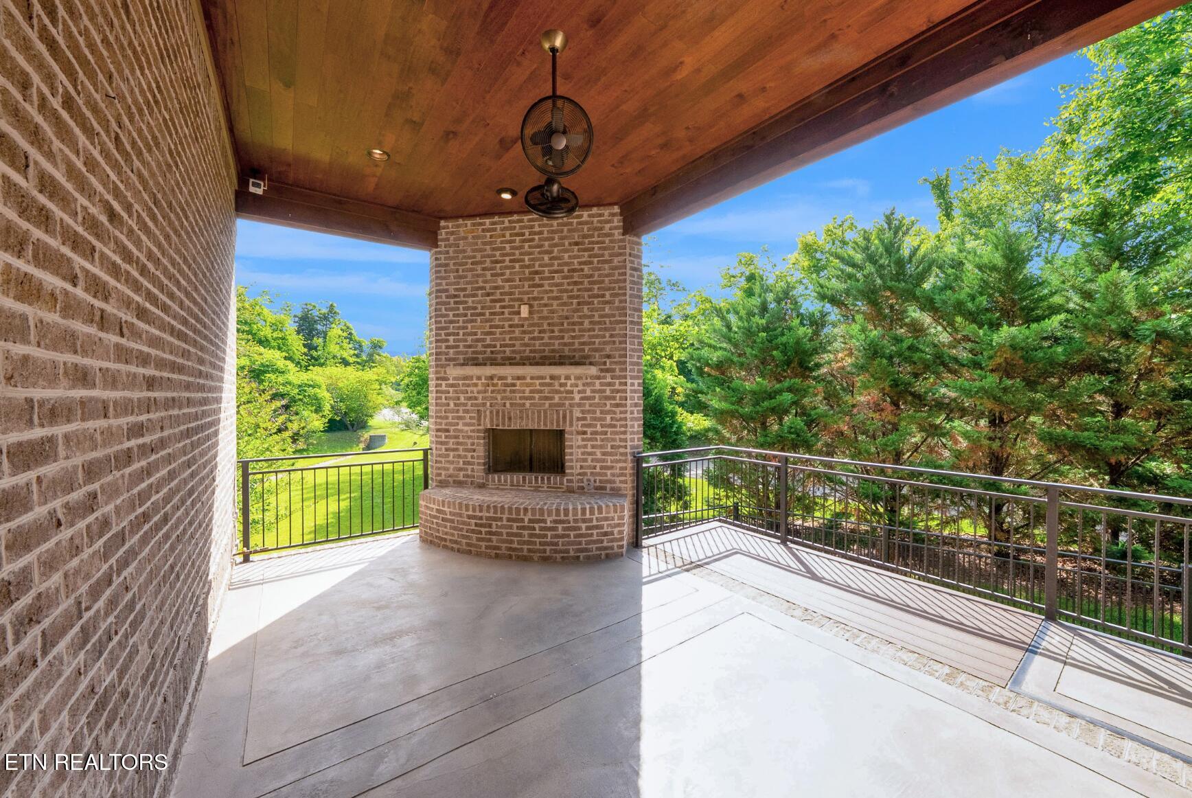 200 Cool Springs Boulevard Knoxville TN 37934