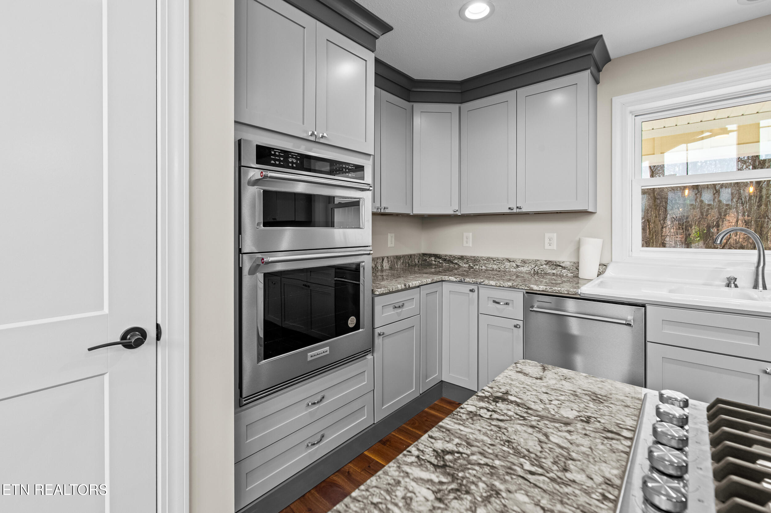124 Laura Lane Maynardville TN 37807
