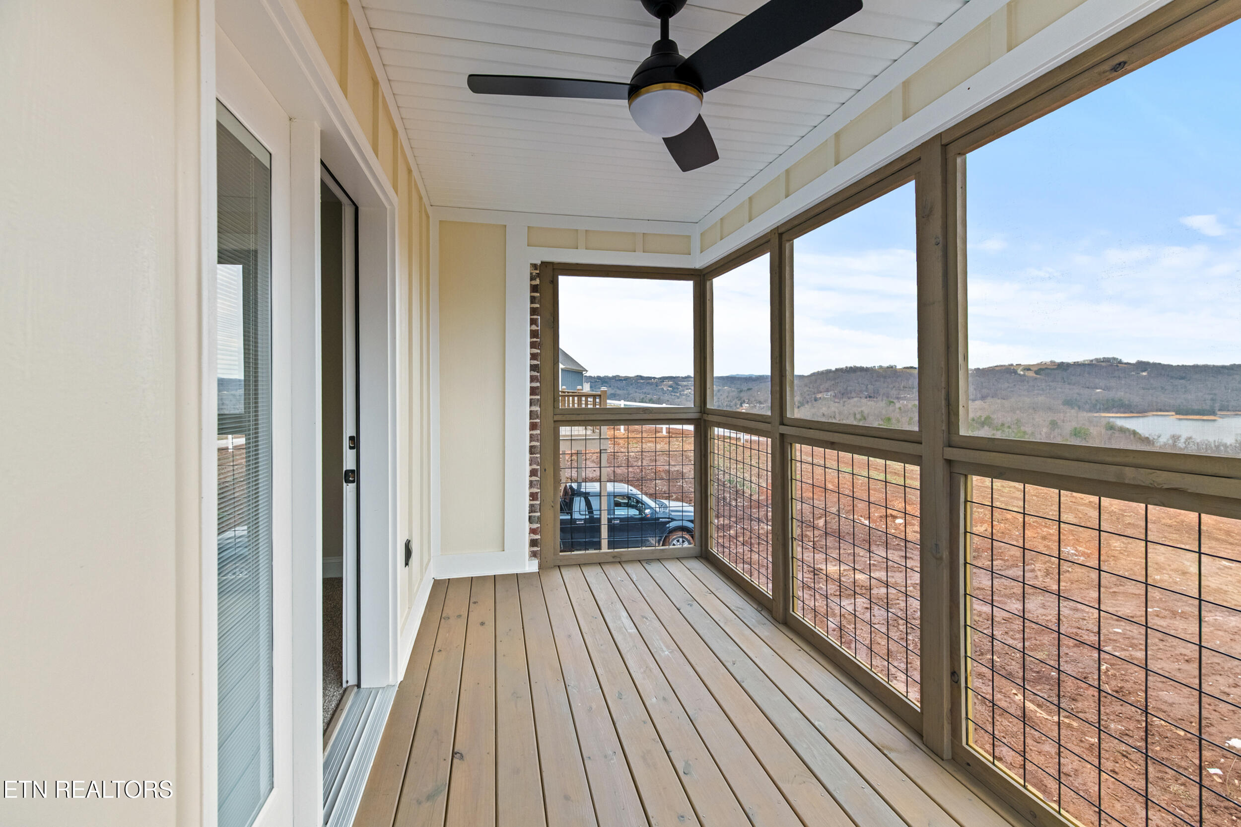 124 Laura Lane Maynardville TN 37807