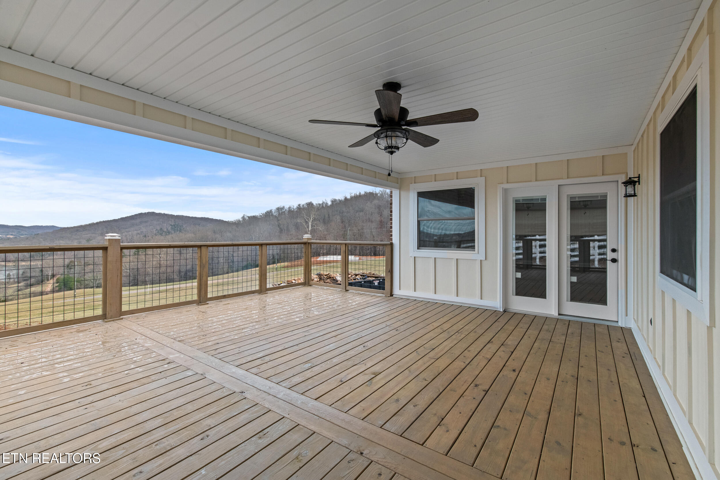 124 Laura Lane Maynardville TN 37807