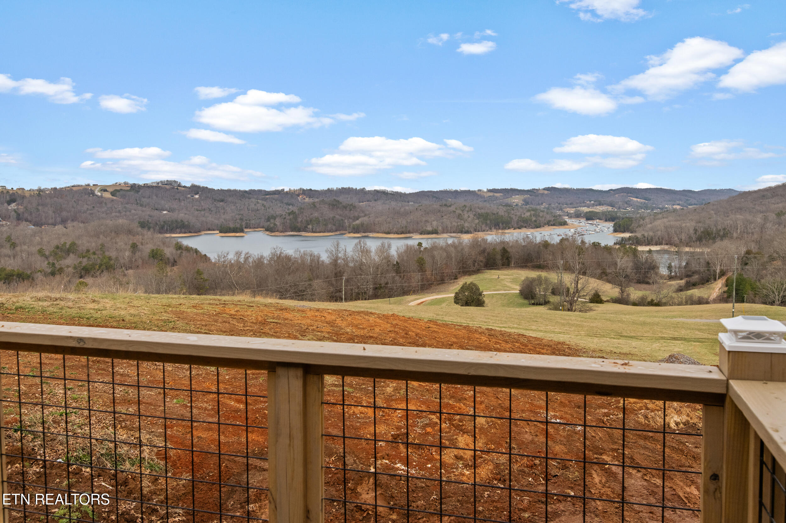124 Laura Lane Maynardville TN 37807