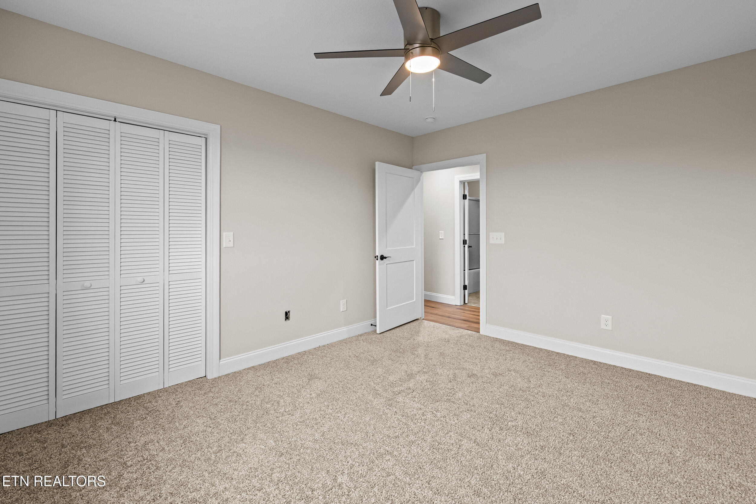 124 Laura Lane Maynardville TN 37807