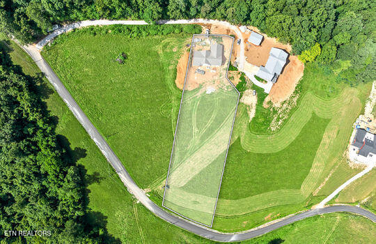 124 Laura Lane Maynardville TN 37807