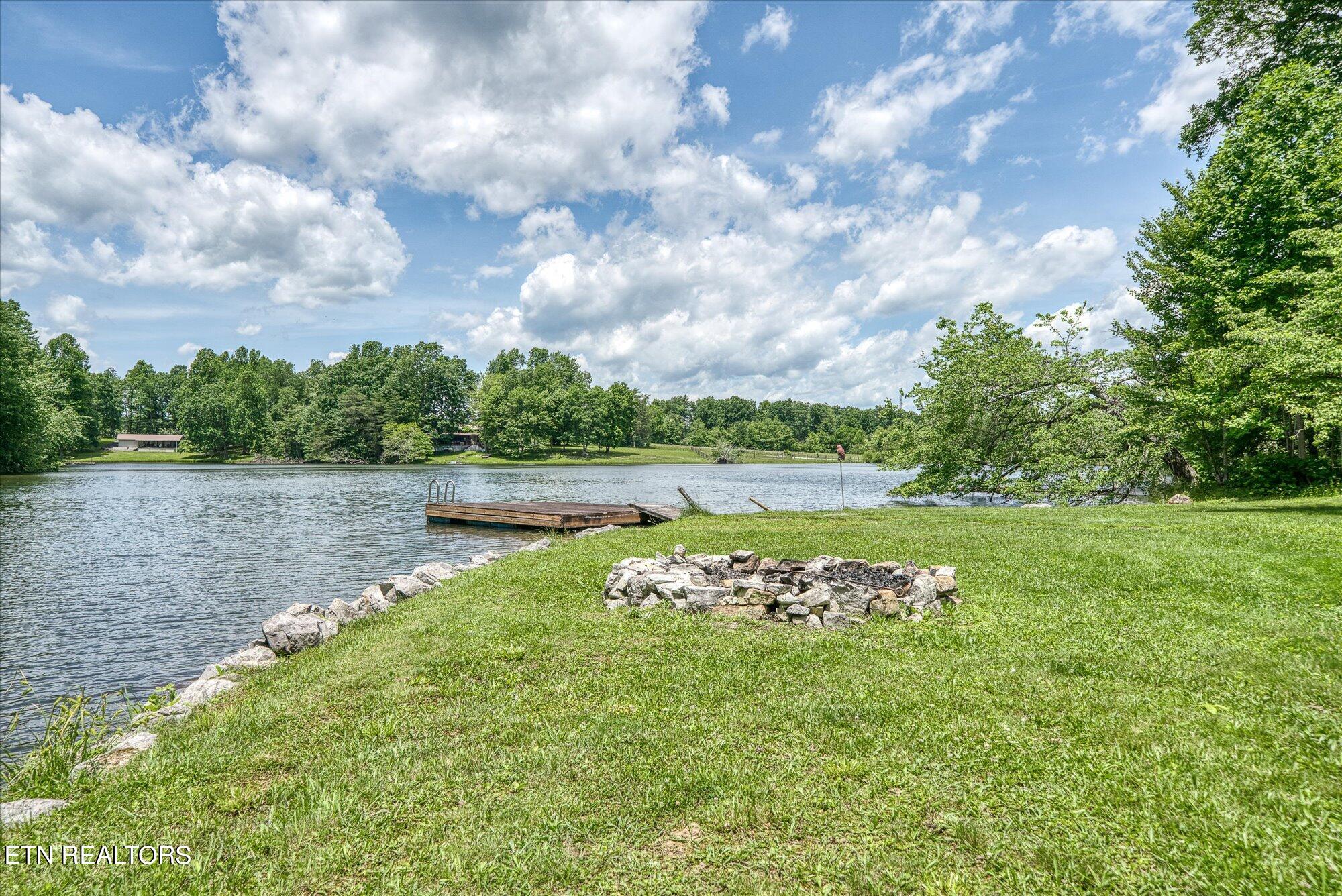 91 Lake Street Crossville TN 38572