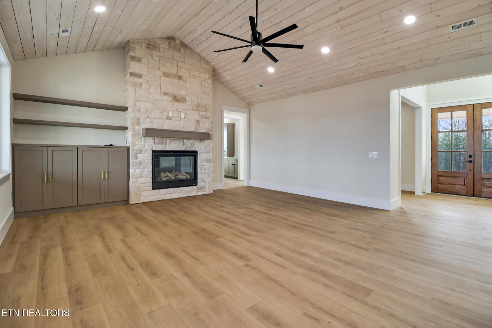 1015 Eastridge Pass Monterey TN 38574