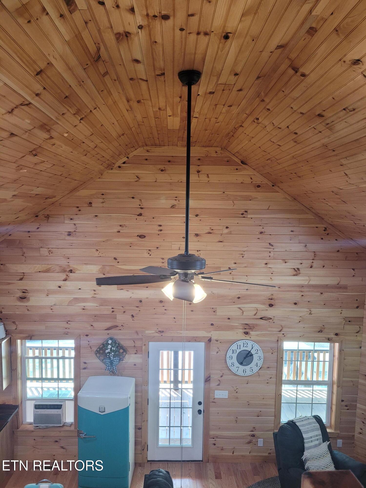 195 Laurel Cliff Road Clarkrange TN 38553