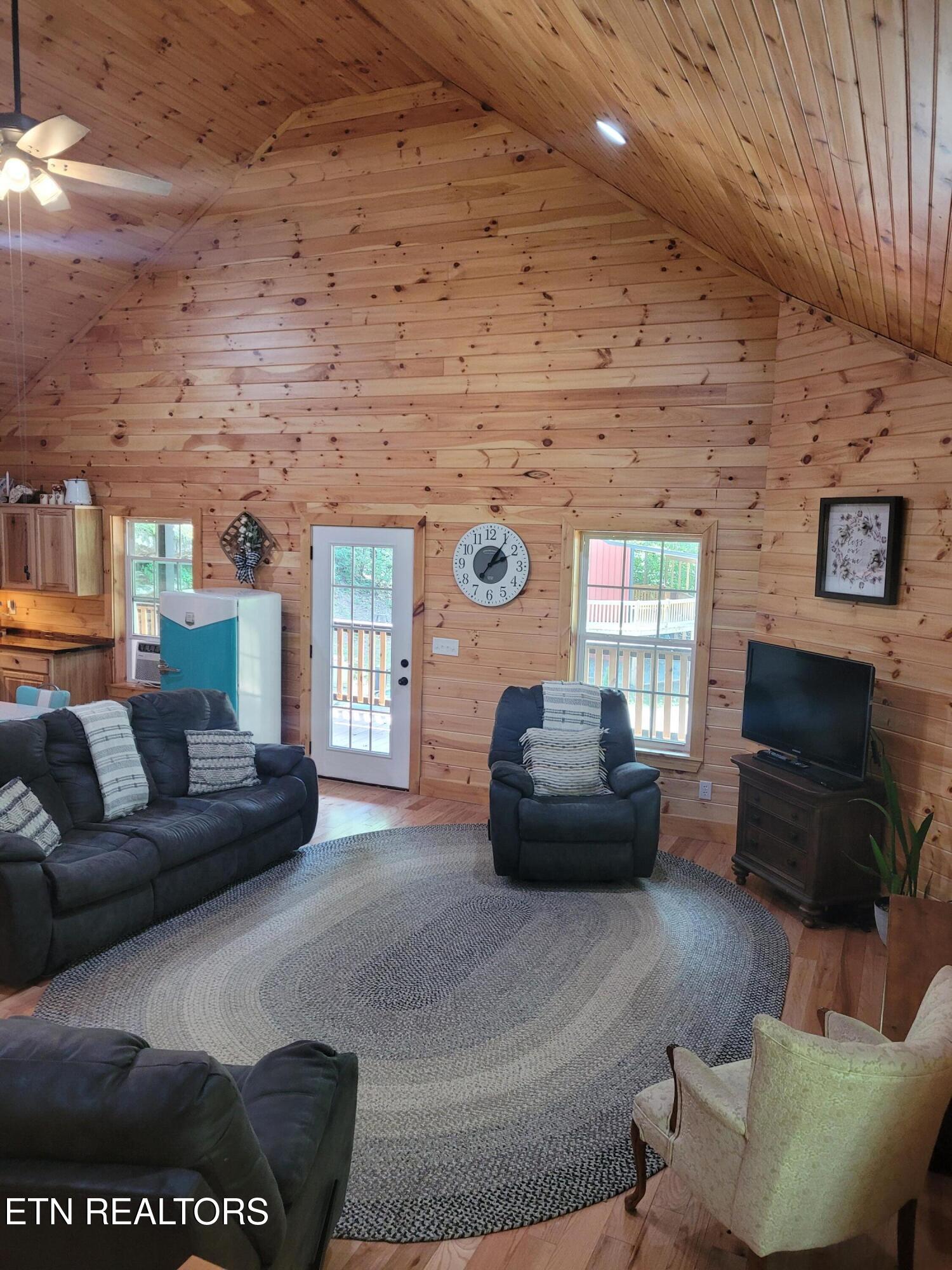 195 Laurel Cliff Road Clarkrange TN 38553