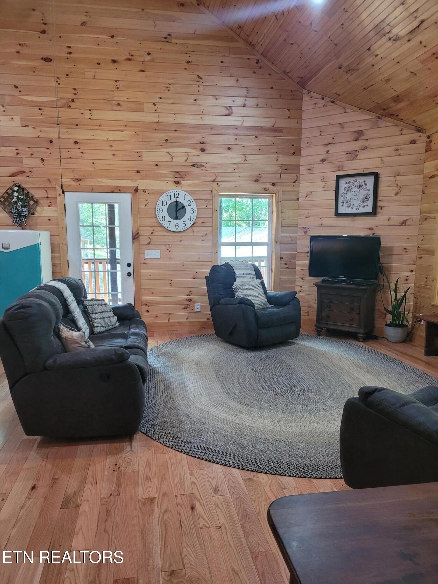 195 Laurel Cliff Road Clarkrange TN 38553