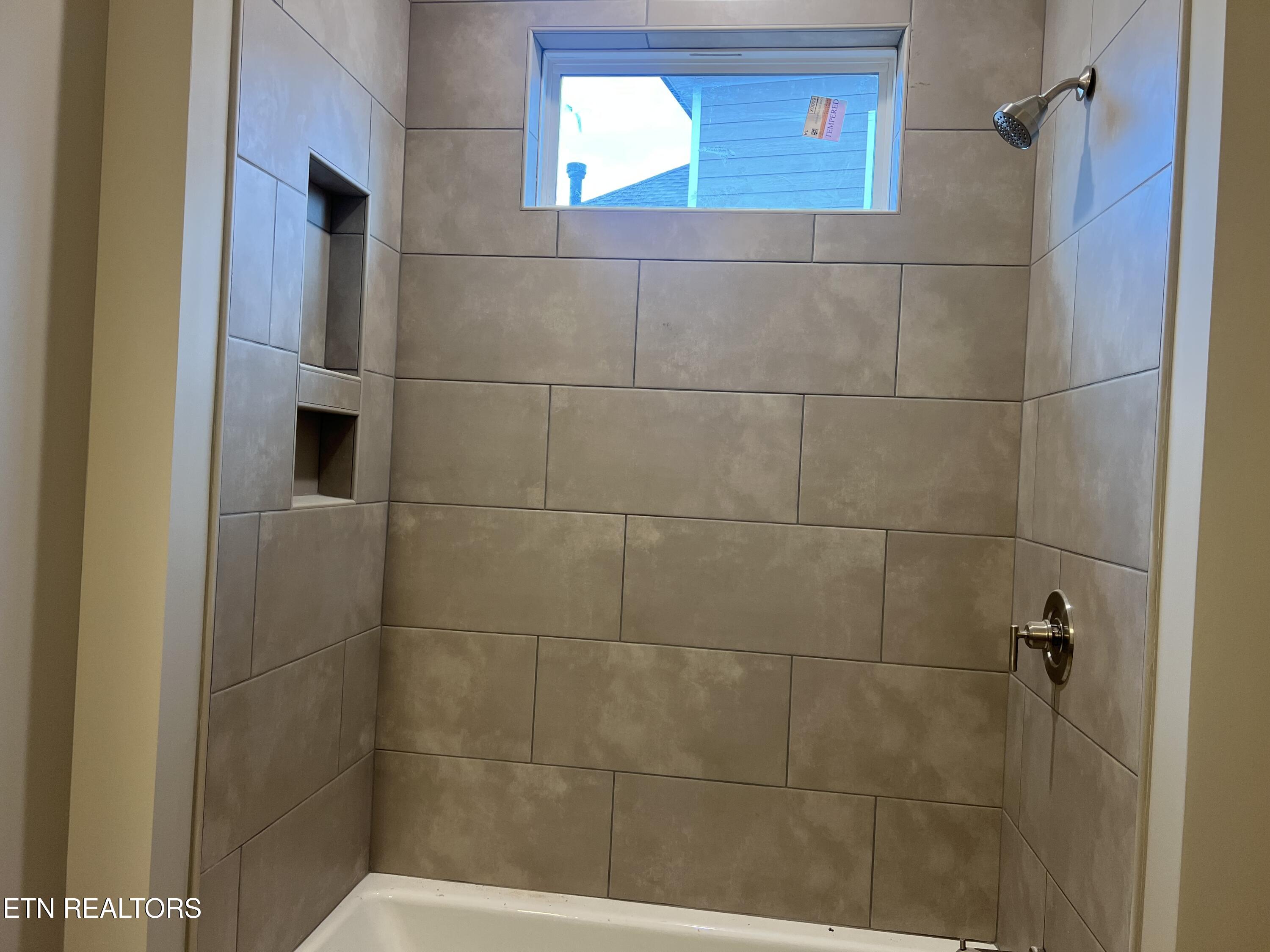 115 River Birch Drive Lenoir City TN 37771
