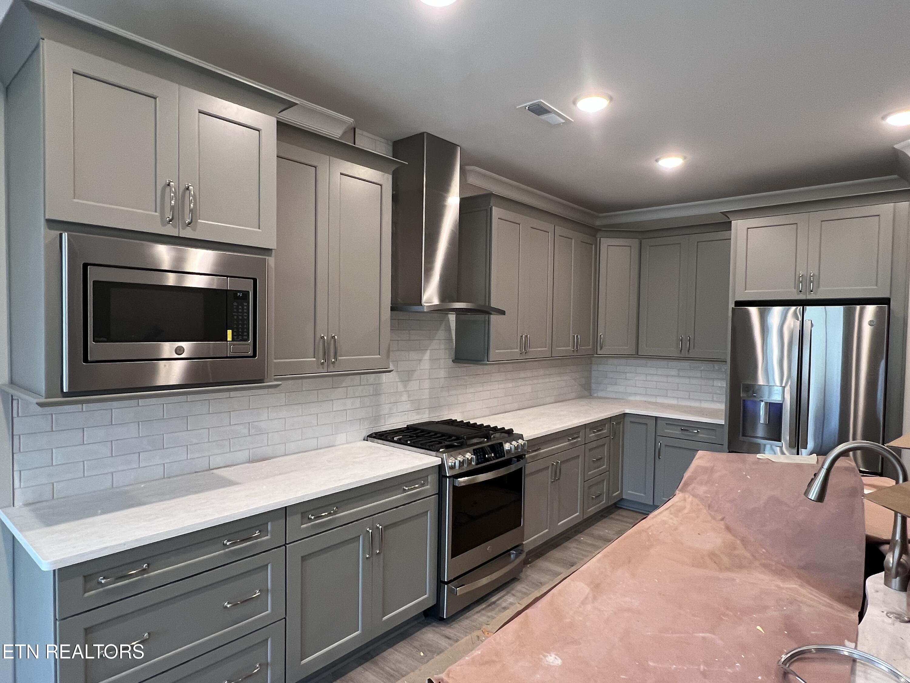 115 River Birch Drive Lenoir City TN 37771