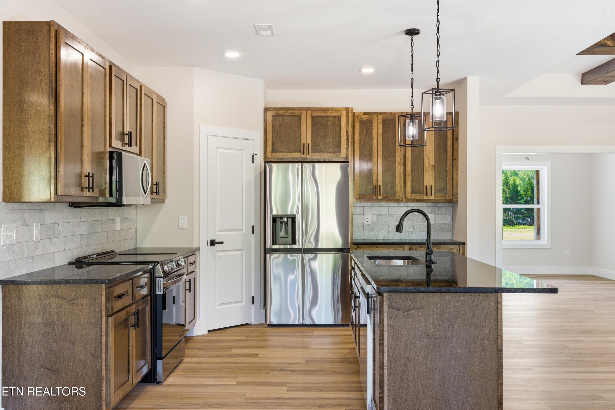 3646 Miser Station Road Louisville TN 37777