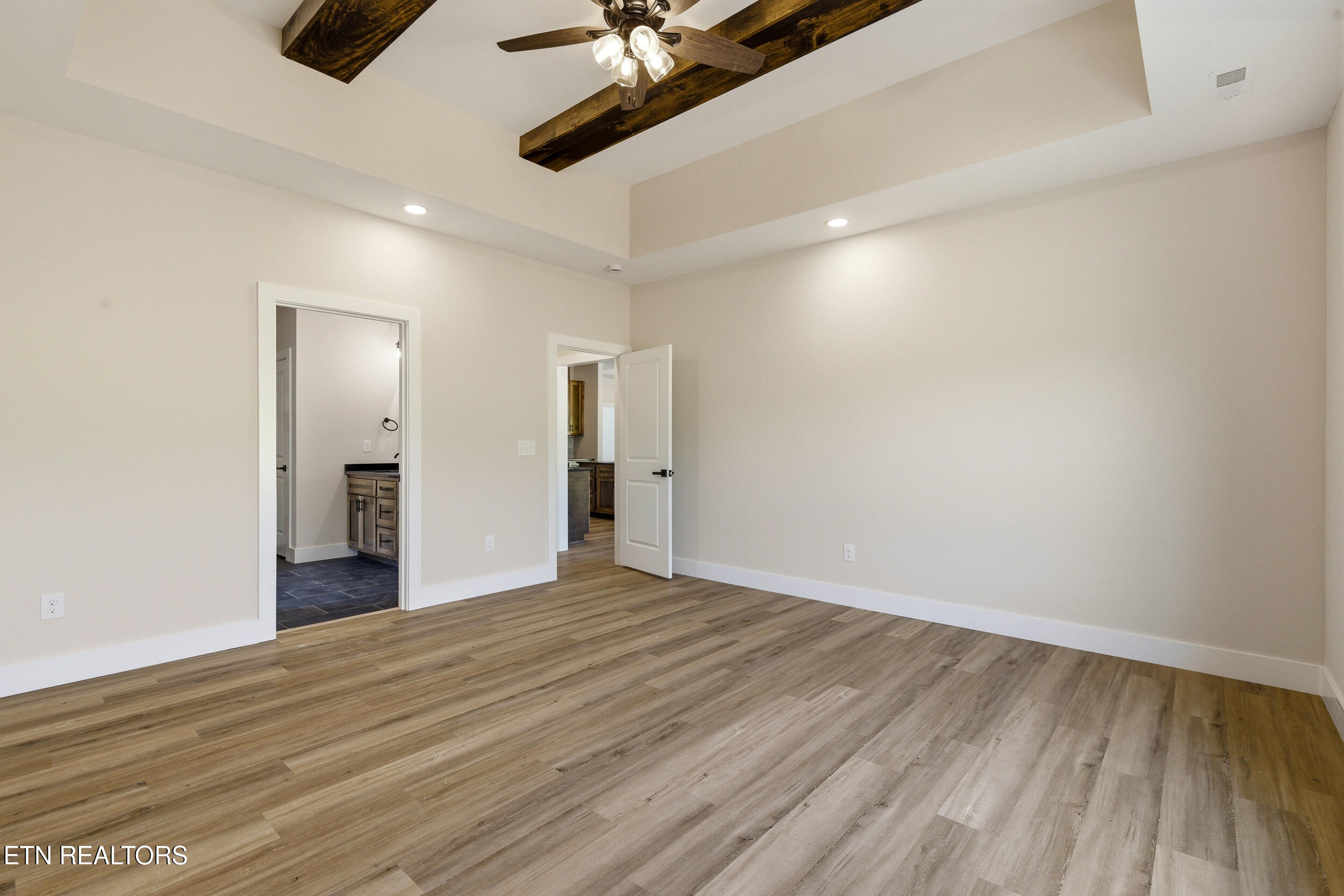 3646 Miser Station Road Louisville TN 37777