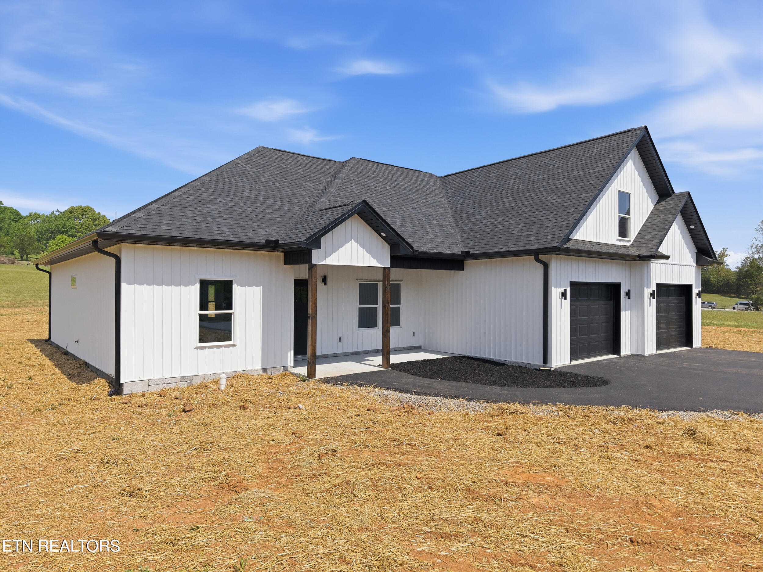 3646 Miser Station Road Louisville TN 37777
