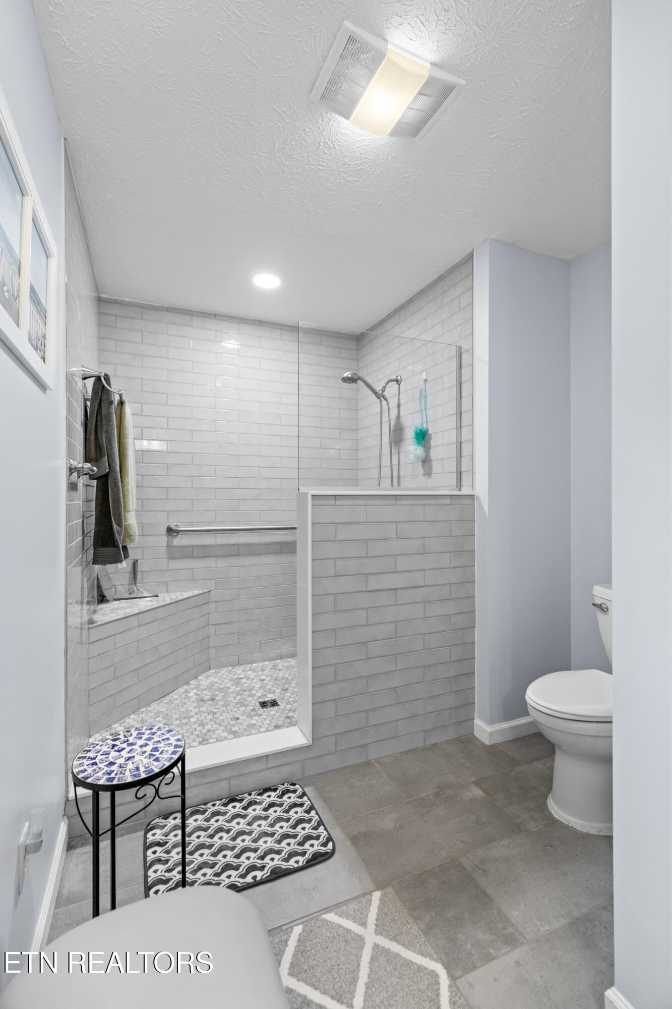 650 Southview Circle Kodak TN 37764