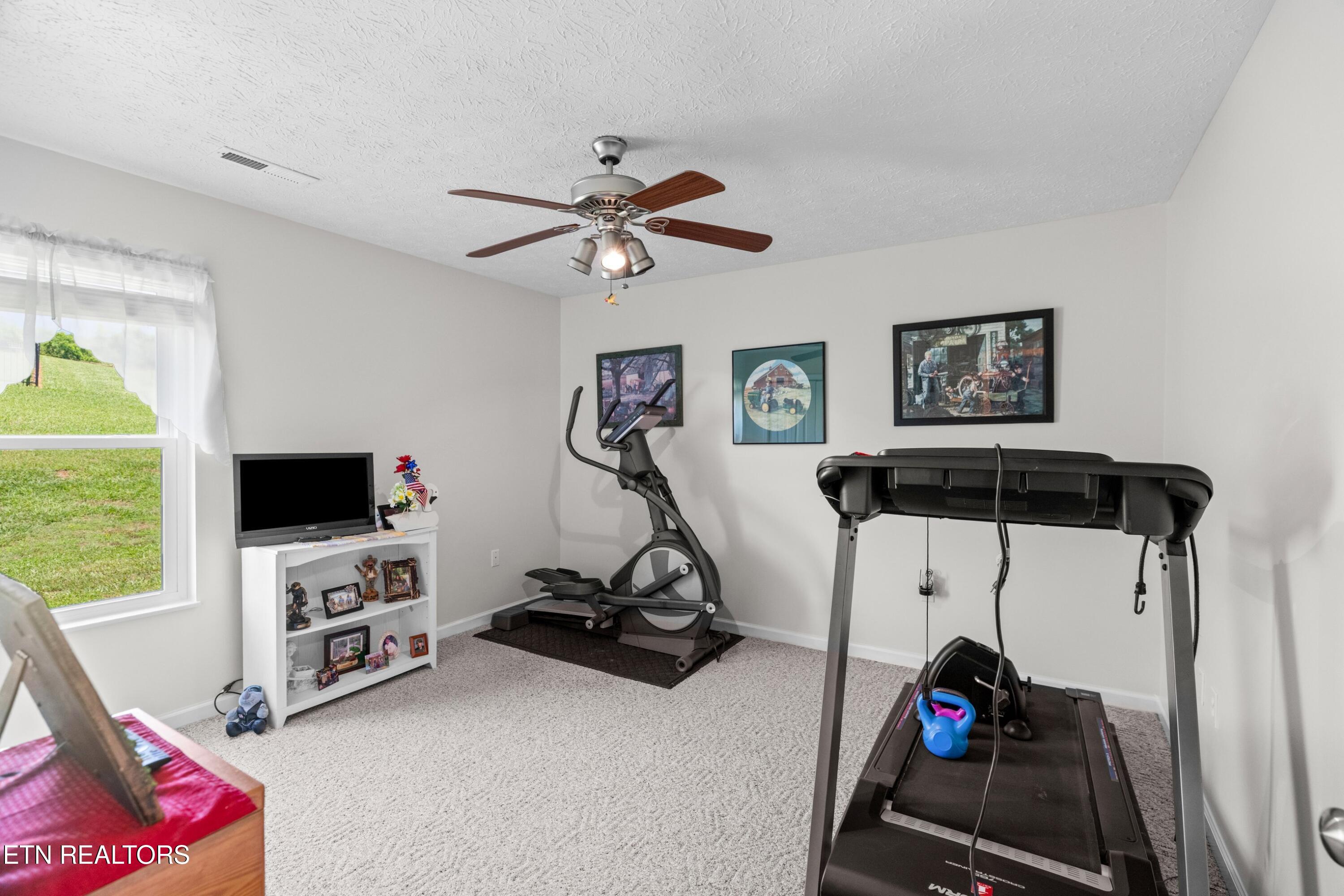 650 Southview Circle Kodak TN 37764